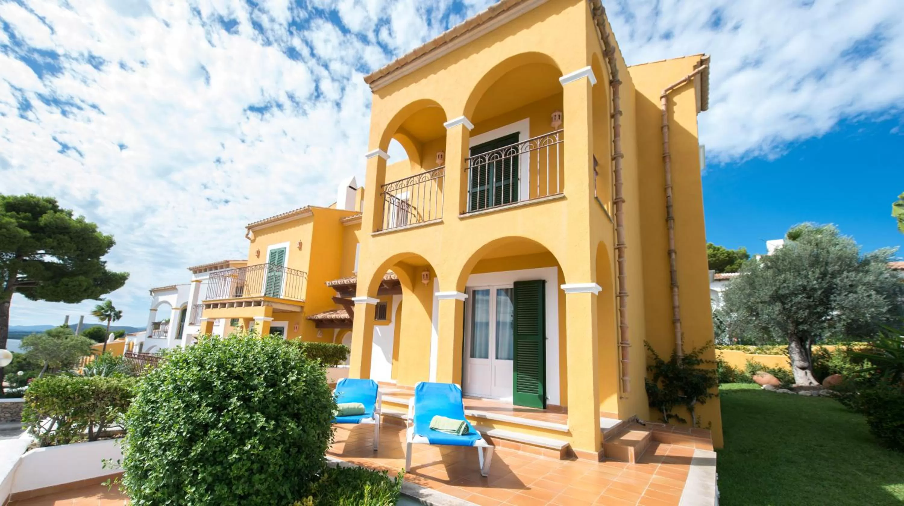 Facade/entrance in Aparthotel Ona Aucanada