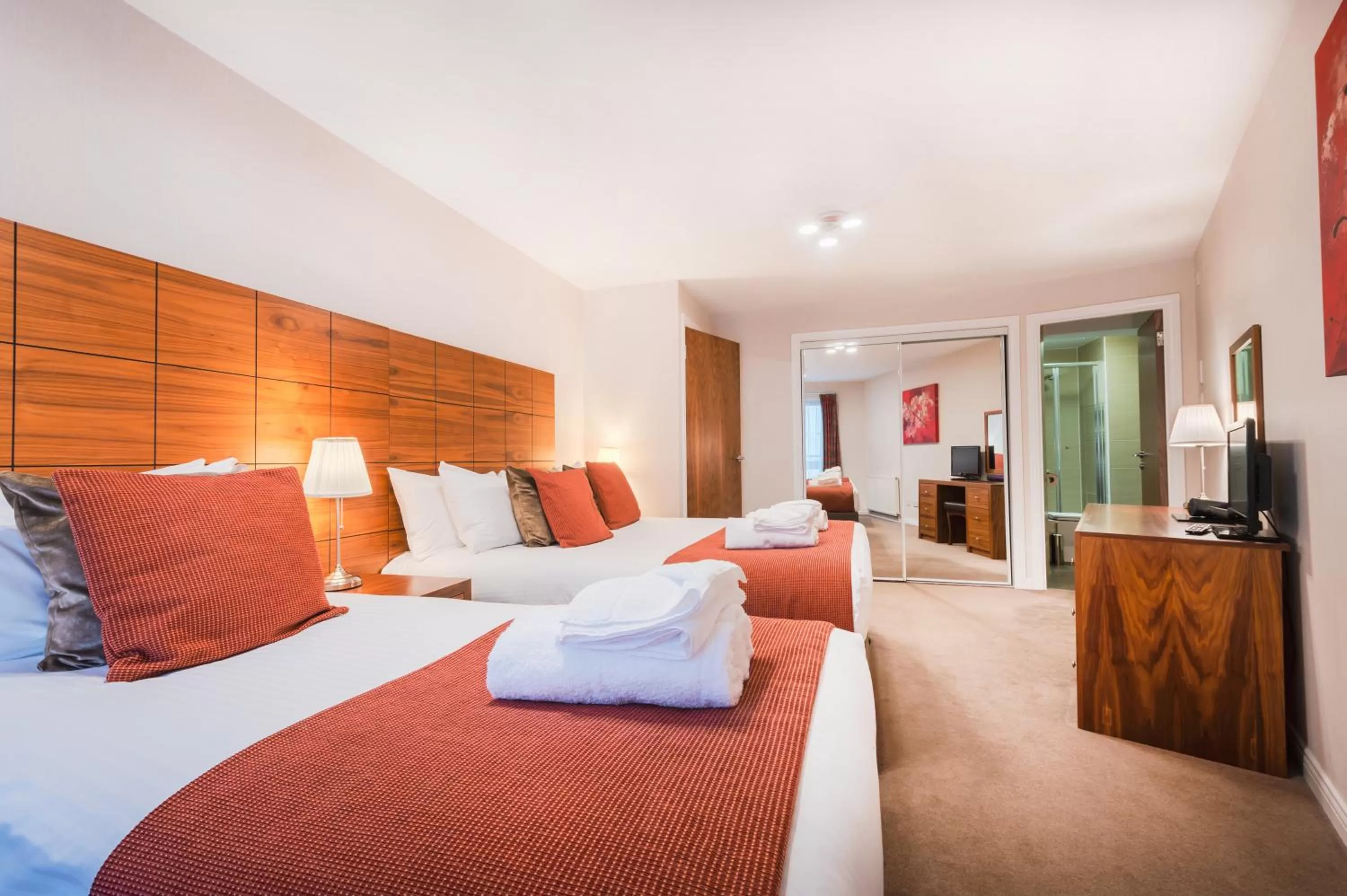 Bathroom, Bed in The Knight Residence by Mansley