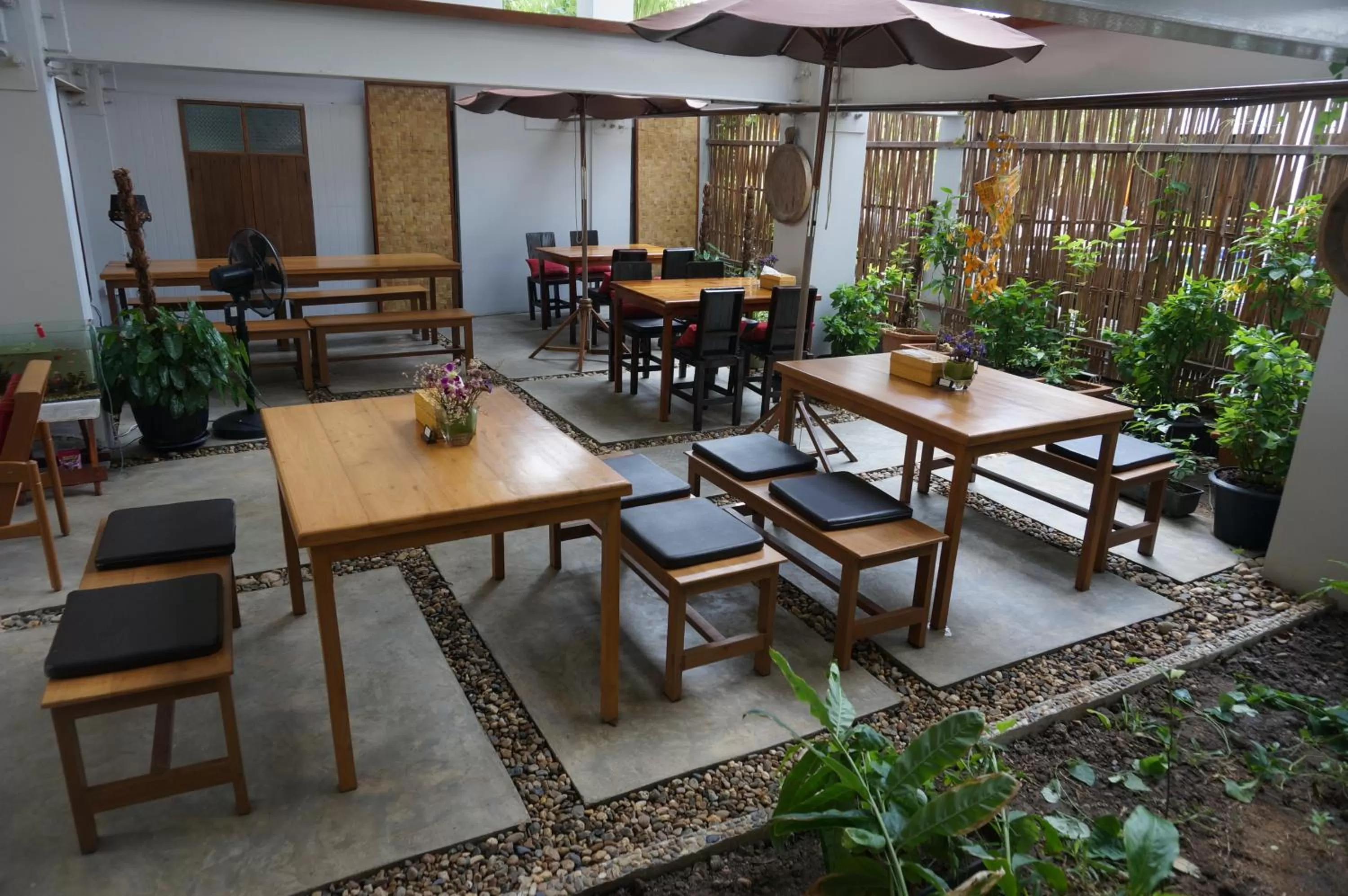 Restaurant/places to eat in SugarCane Chiang Mai