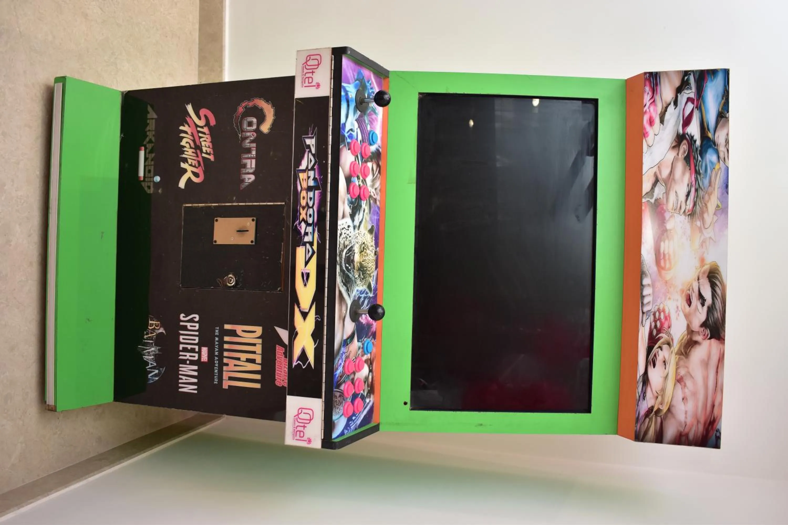 Game Room in Qotel Comfort Ashok Vihar - Near Delhi University