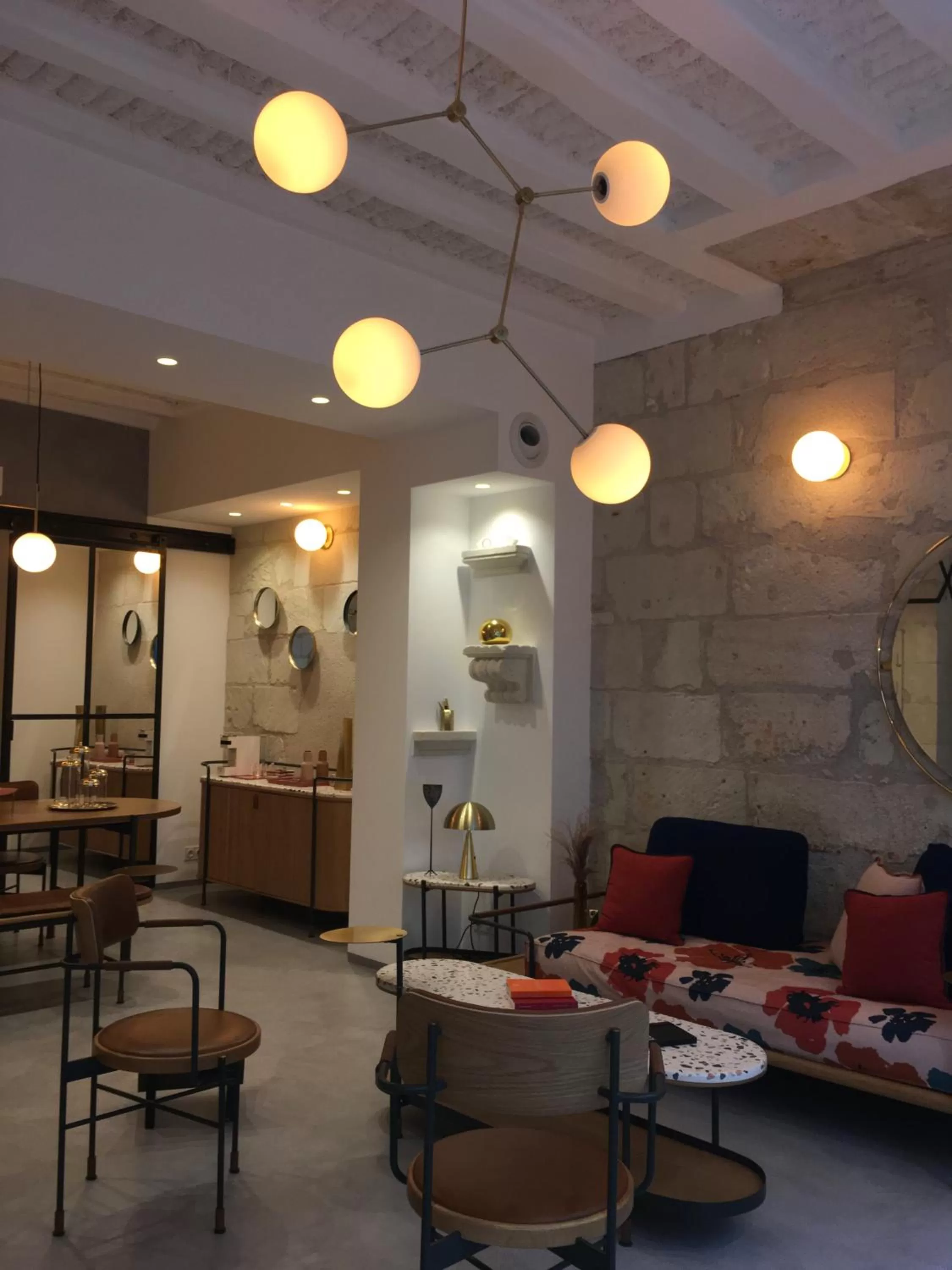 Lobby or reception in Hôtel L'Adresse