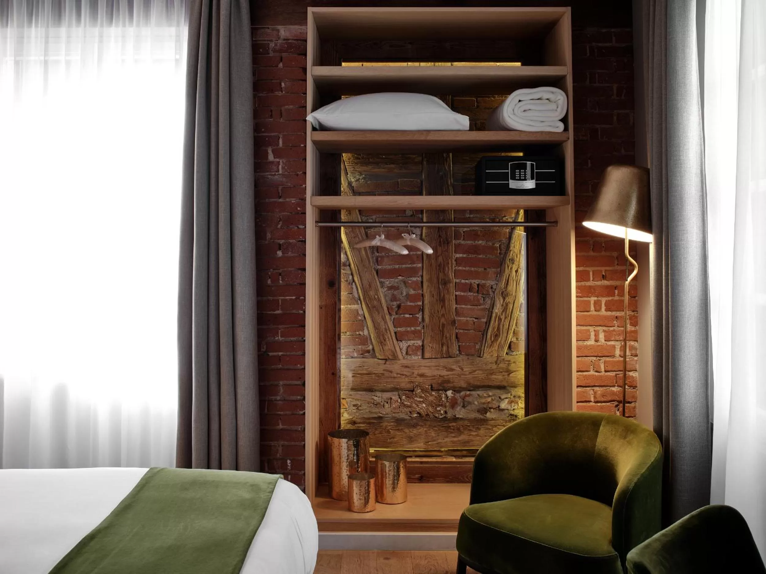 Bedroom, Bed in 5 Terres Hotel & Spa - MGallery Collection