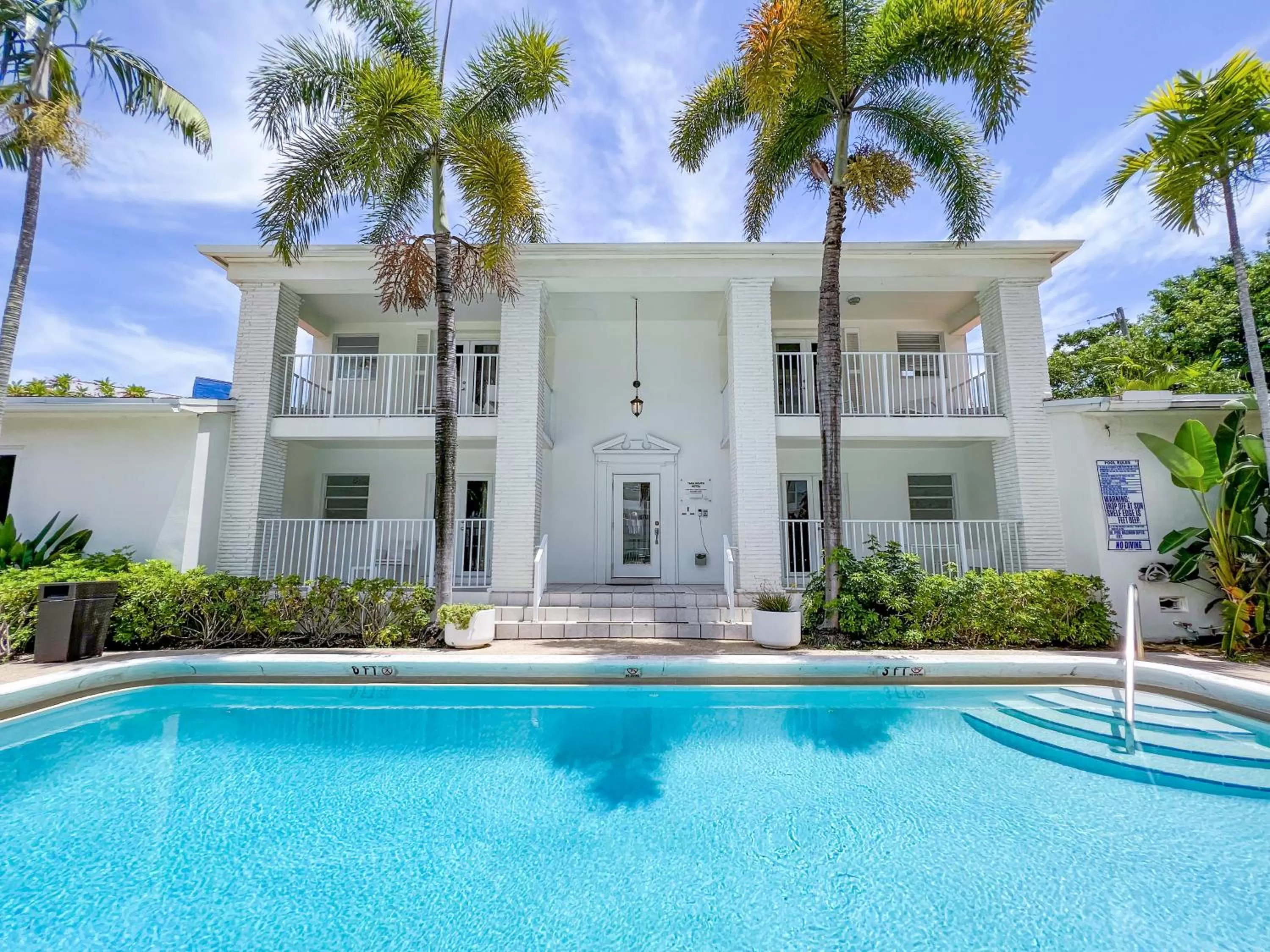 Property building, Swimming Pool in Tara Hotel A North Beach Village Resort Hotel