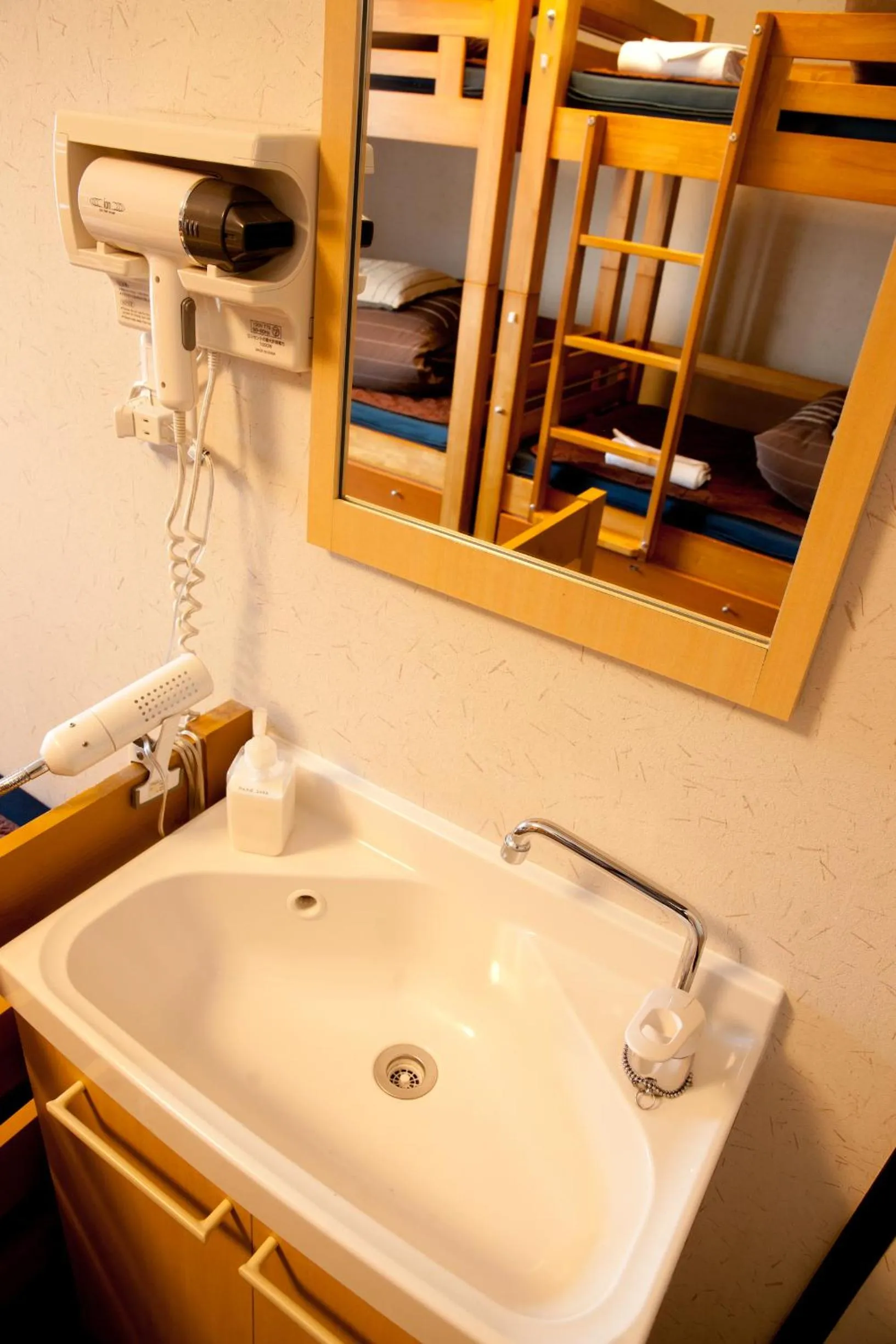 Area and facilities in K's House Tokyo Oasis - Quality Hostel in Asakusa