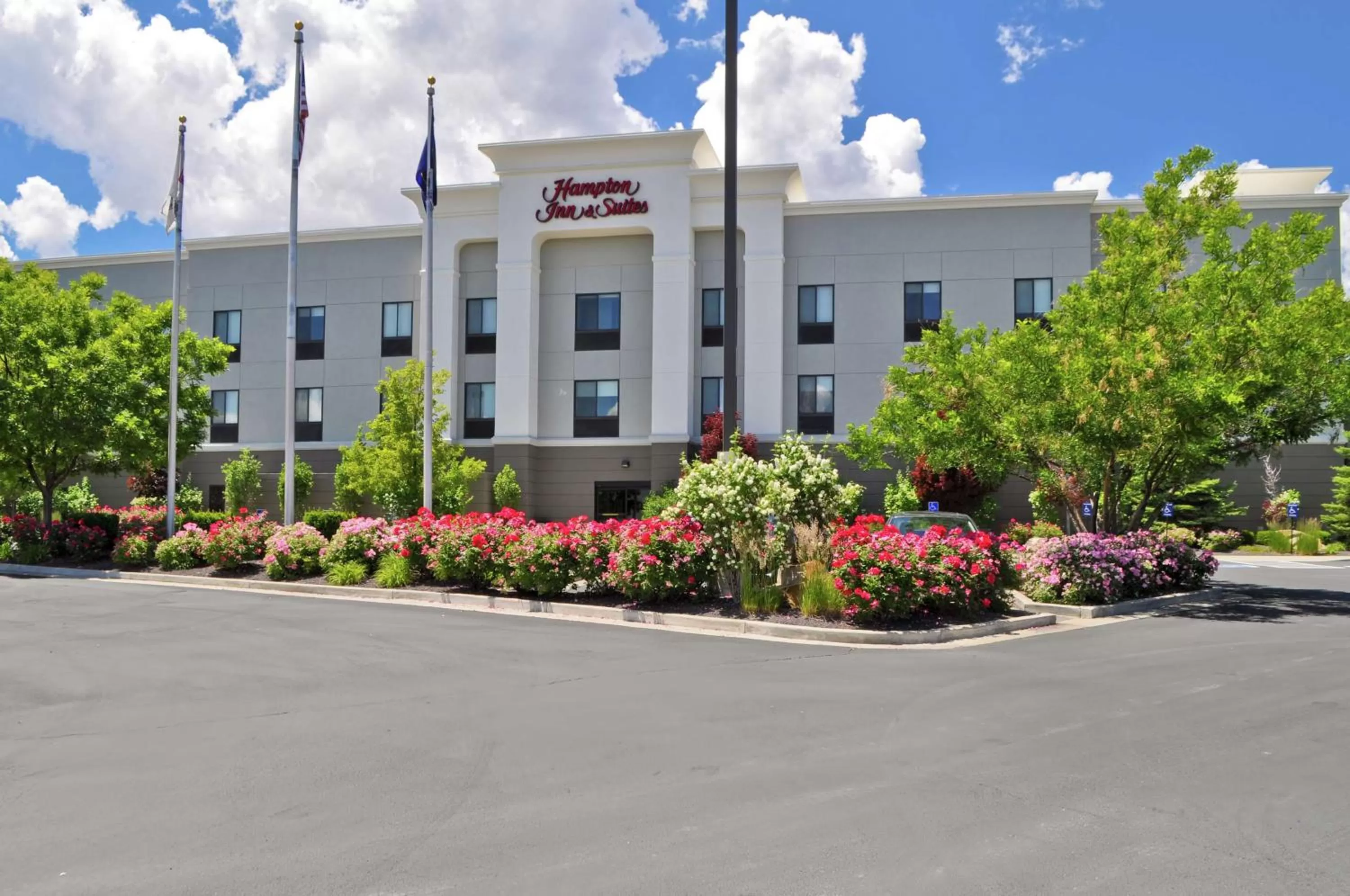 Property building in Hampton Inn & Suites Salt Lake City-West Jordan