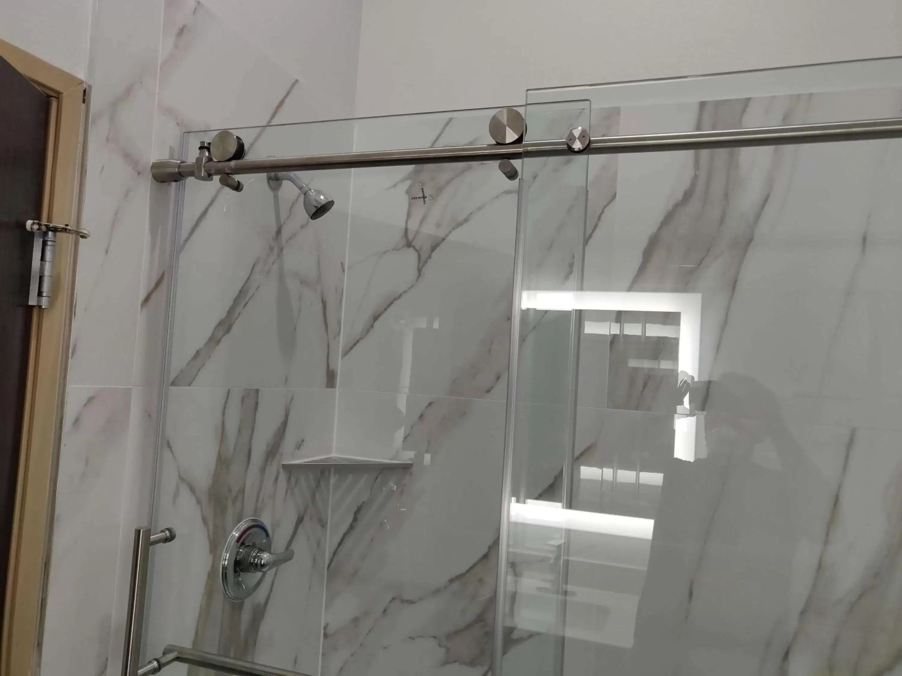 Deluxe King Room in Studio 6 Katy, Tx Deluxe King Room in Studio 6 Katy, Tx