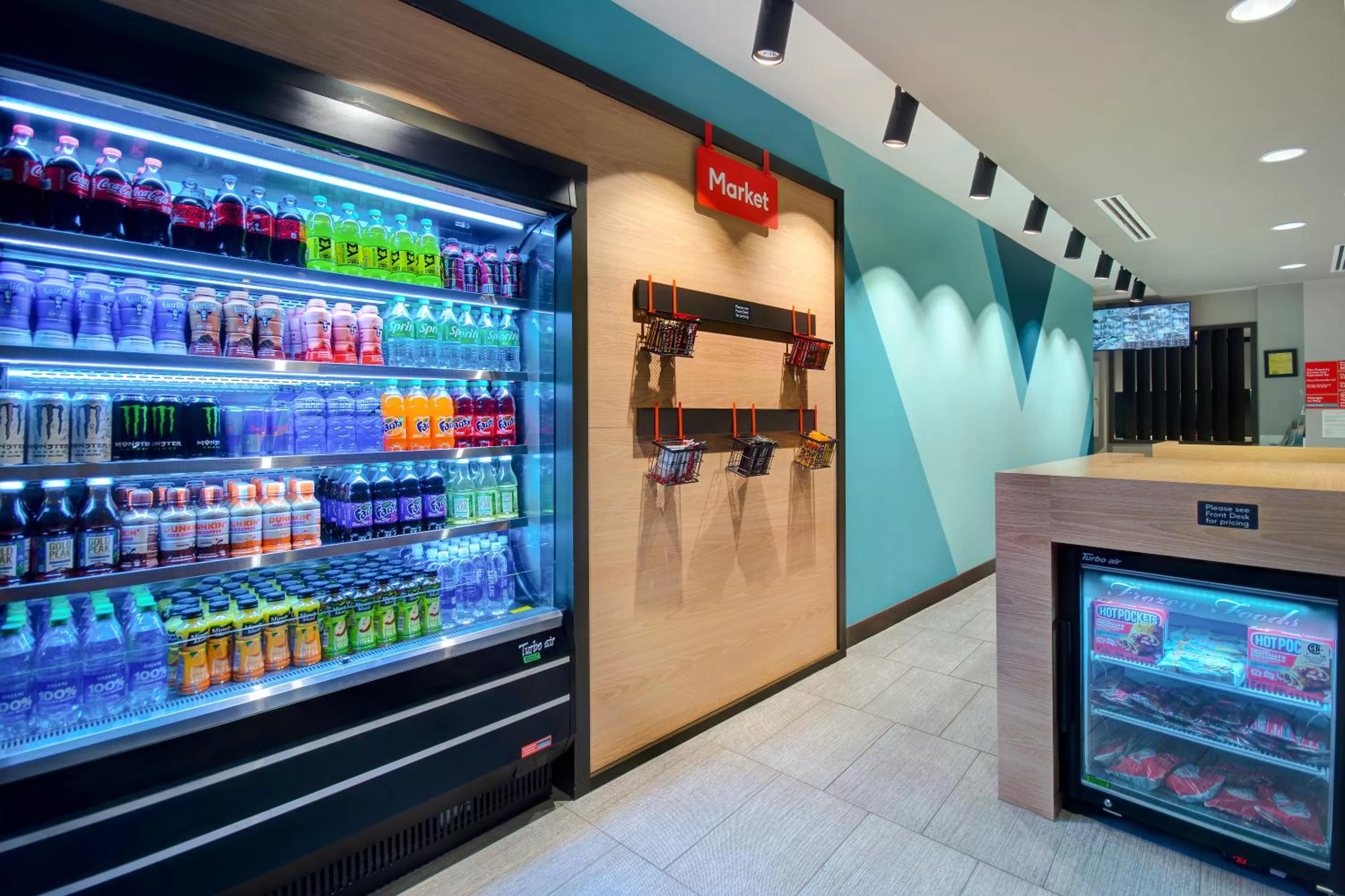 On-site shops in avid Hotel Fort Mill - Carowinds Blvd by IHG