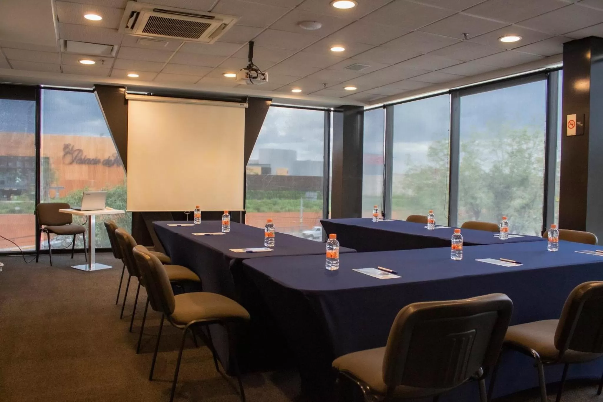 Meeting/conference room in Holiday Inn Express Mexico City Satelite by IHG