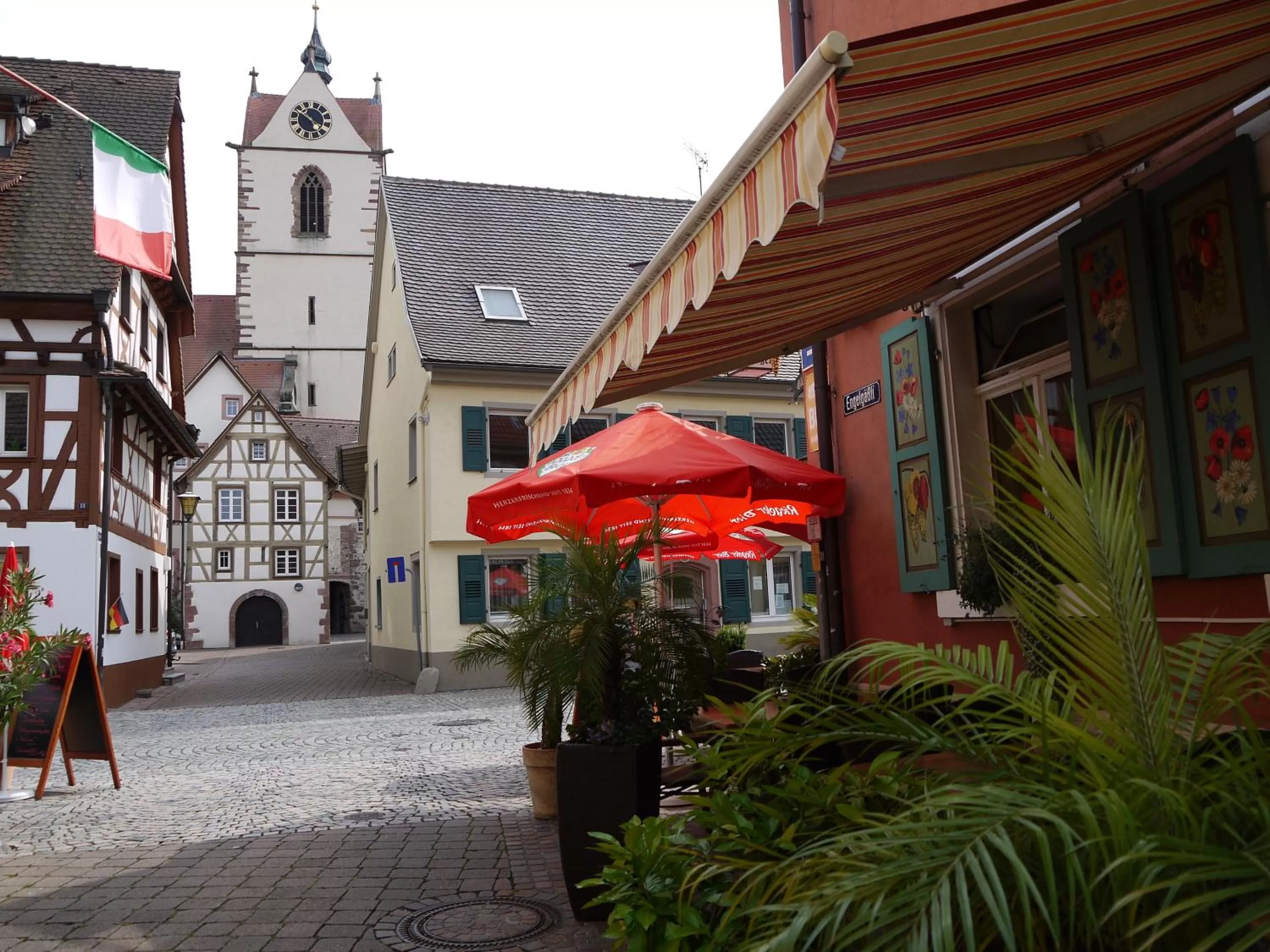 Restaurant/places to eat in Hotel Engel