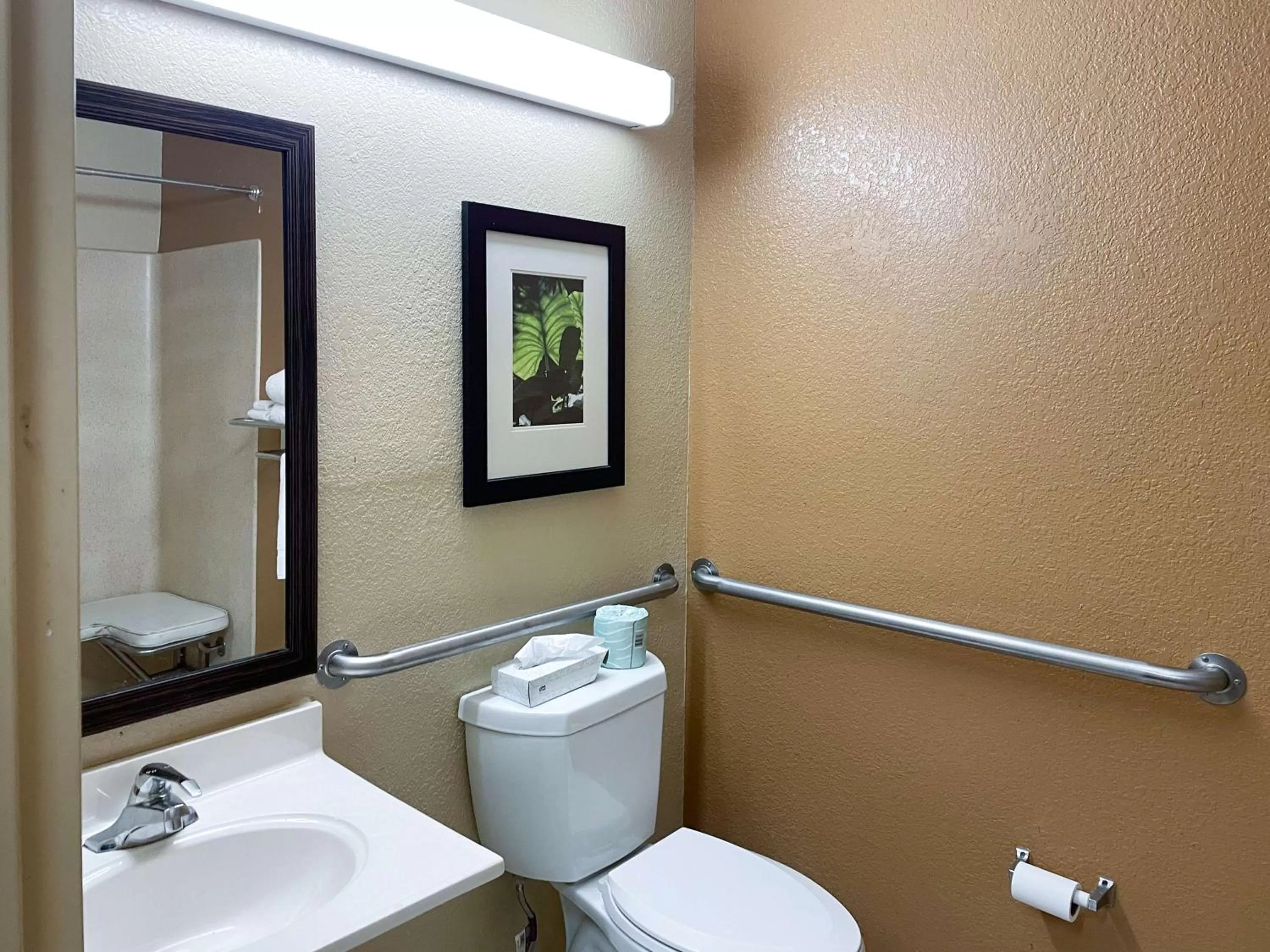 Bathroom in Motel 6 Columbus, GA Columbus Airport