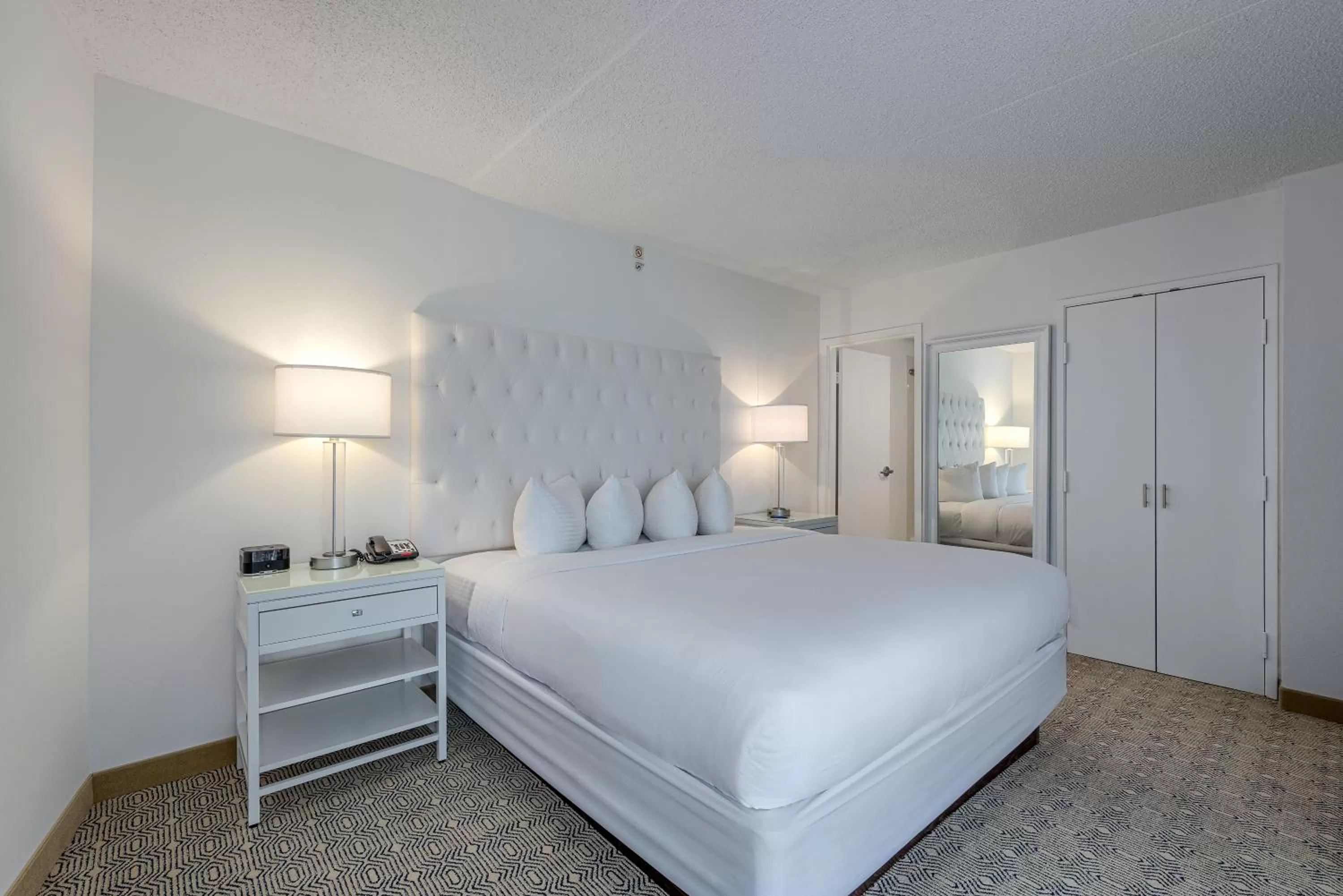 Bedroom, Bed in ICONA Diamond Beach