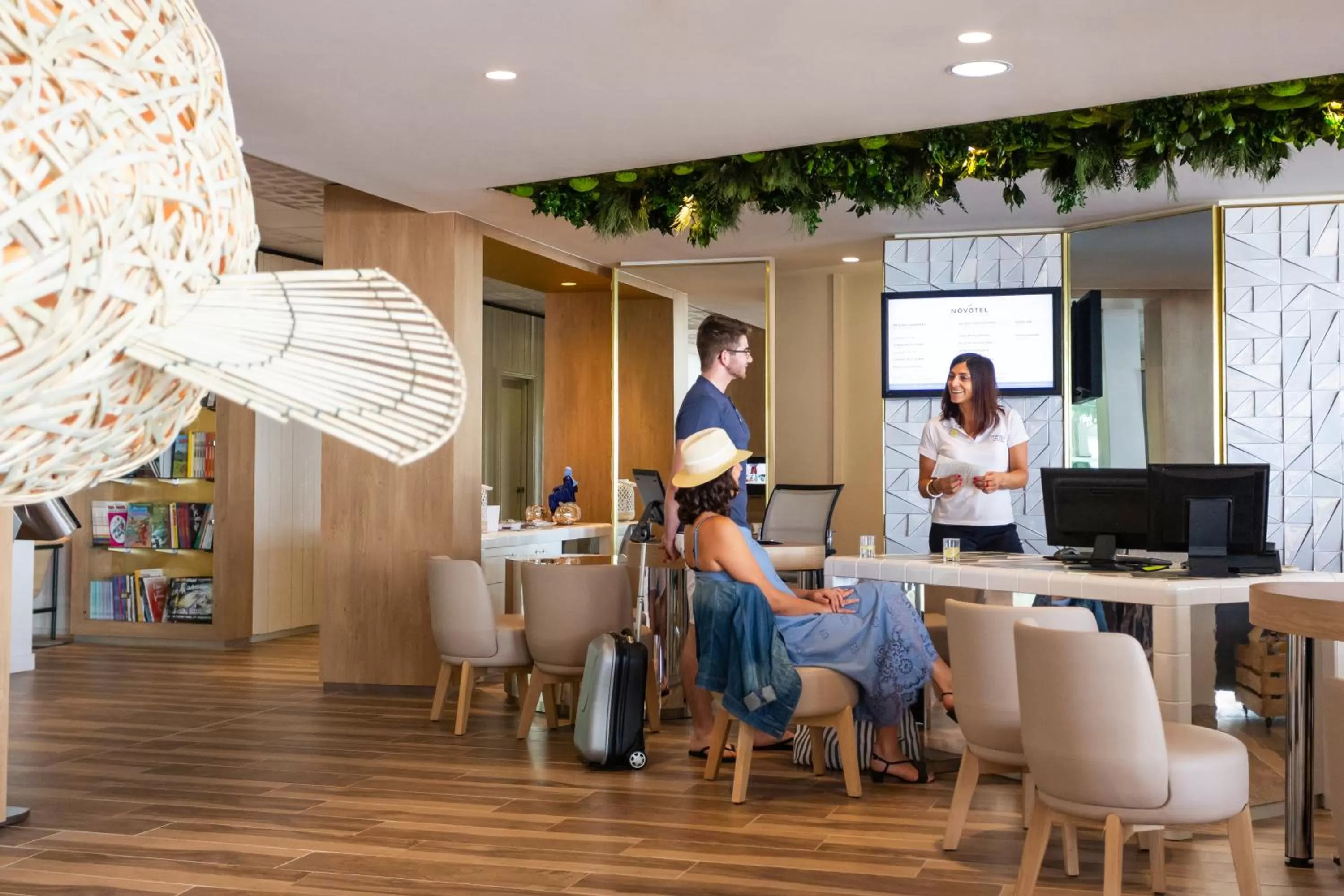 Lobby or reception in Novotel Thalassa Ile d'Oléron