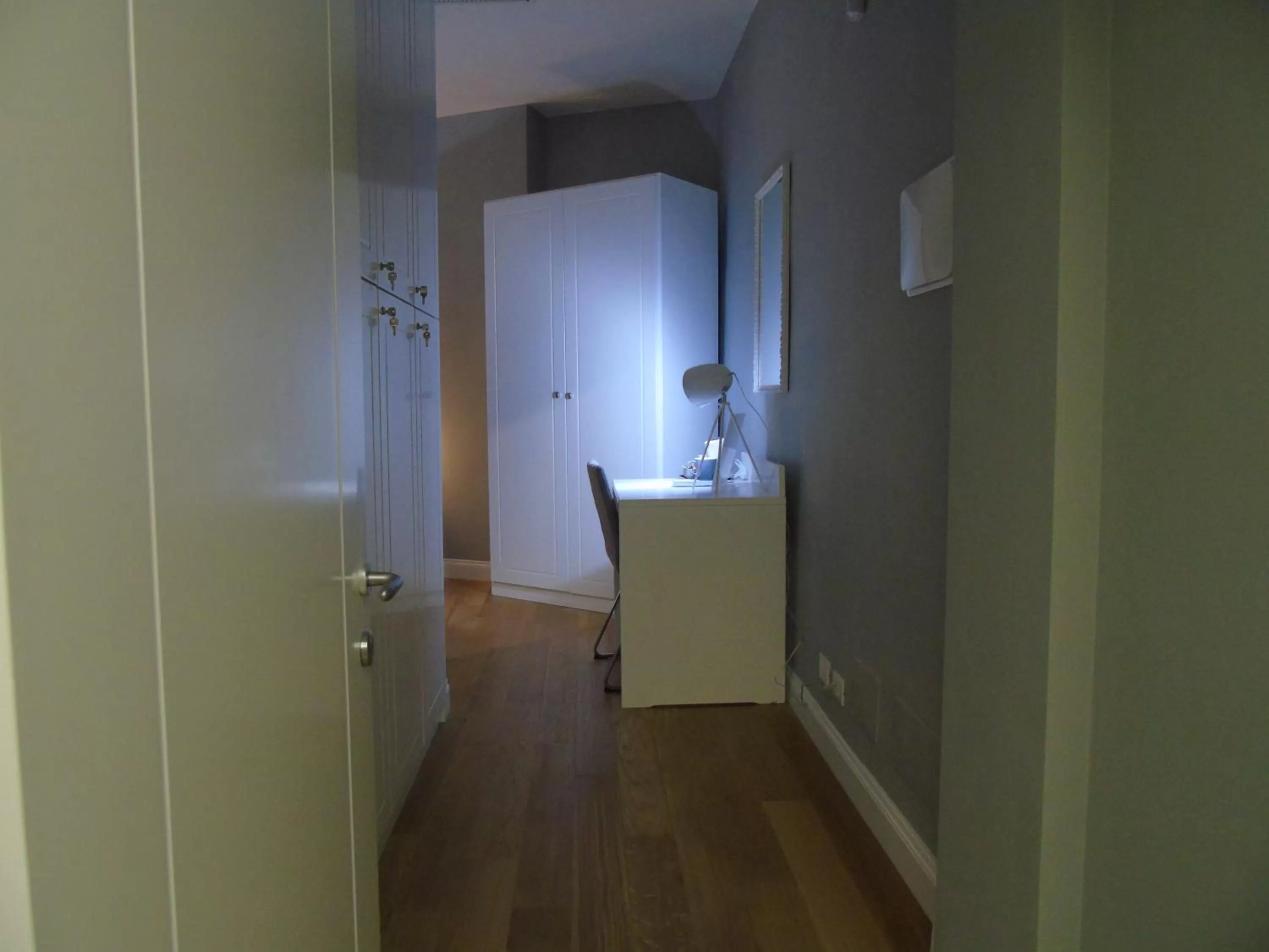 Decorative detail in Room Inn Vatican