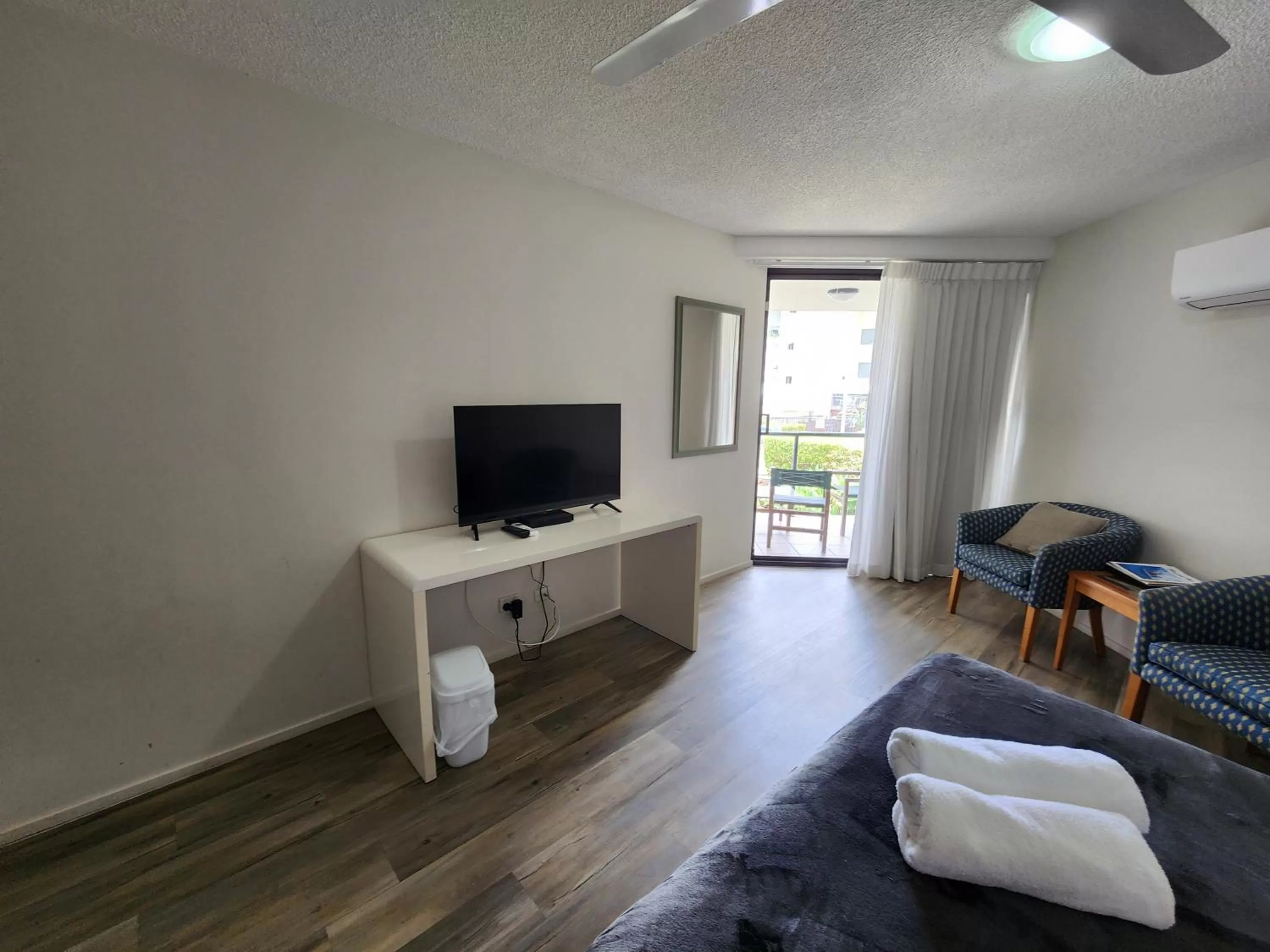 Bed in The Beach Retreat Coolum