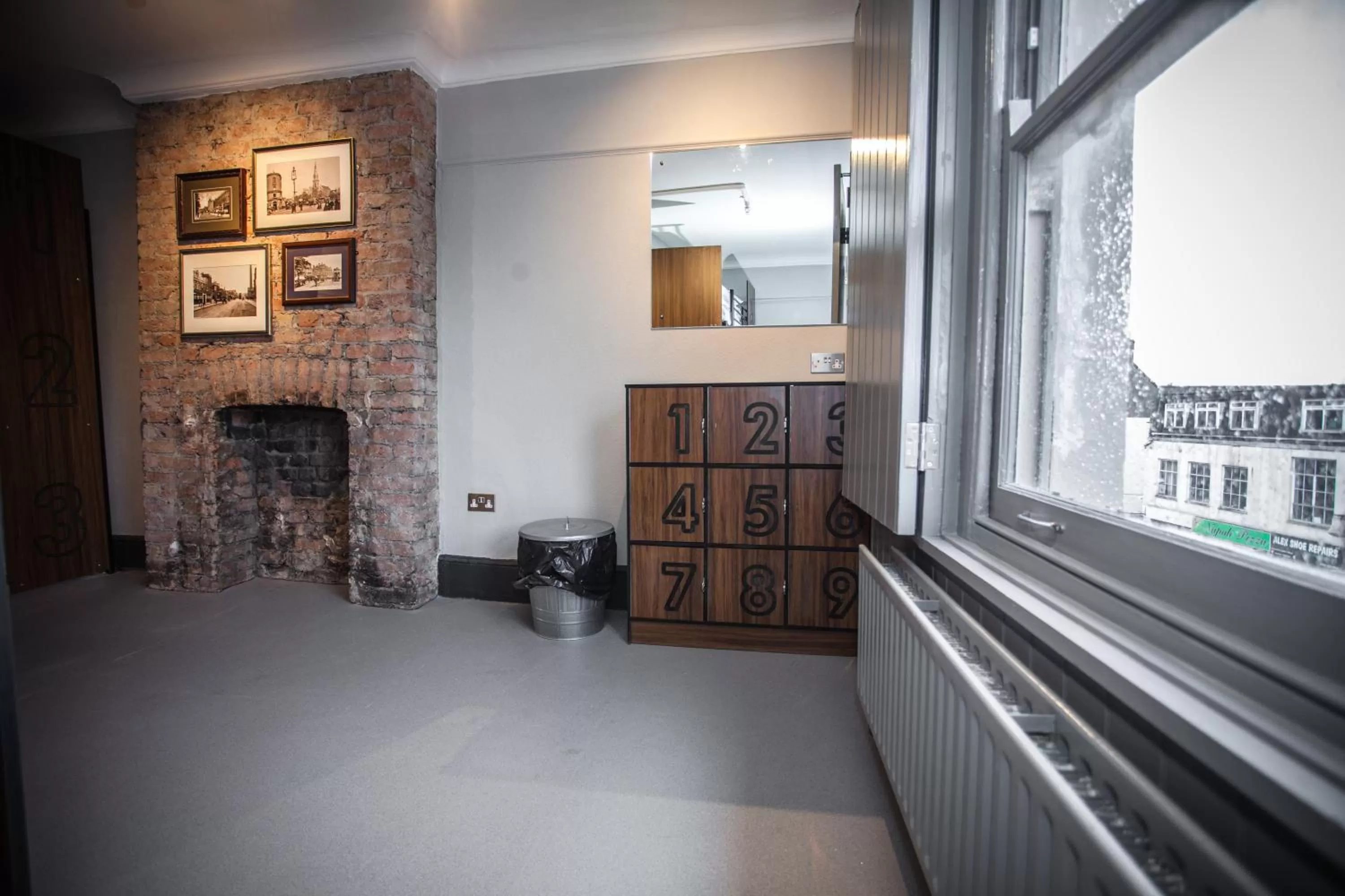 Bedroom in PubLove @ The Crown, Battersea