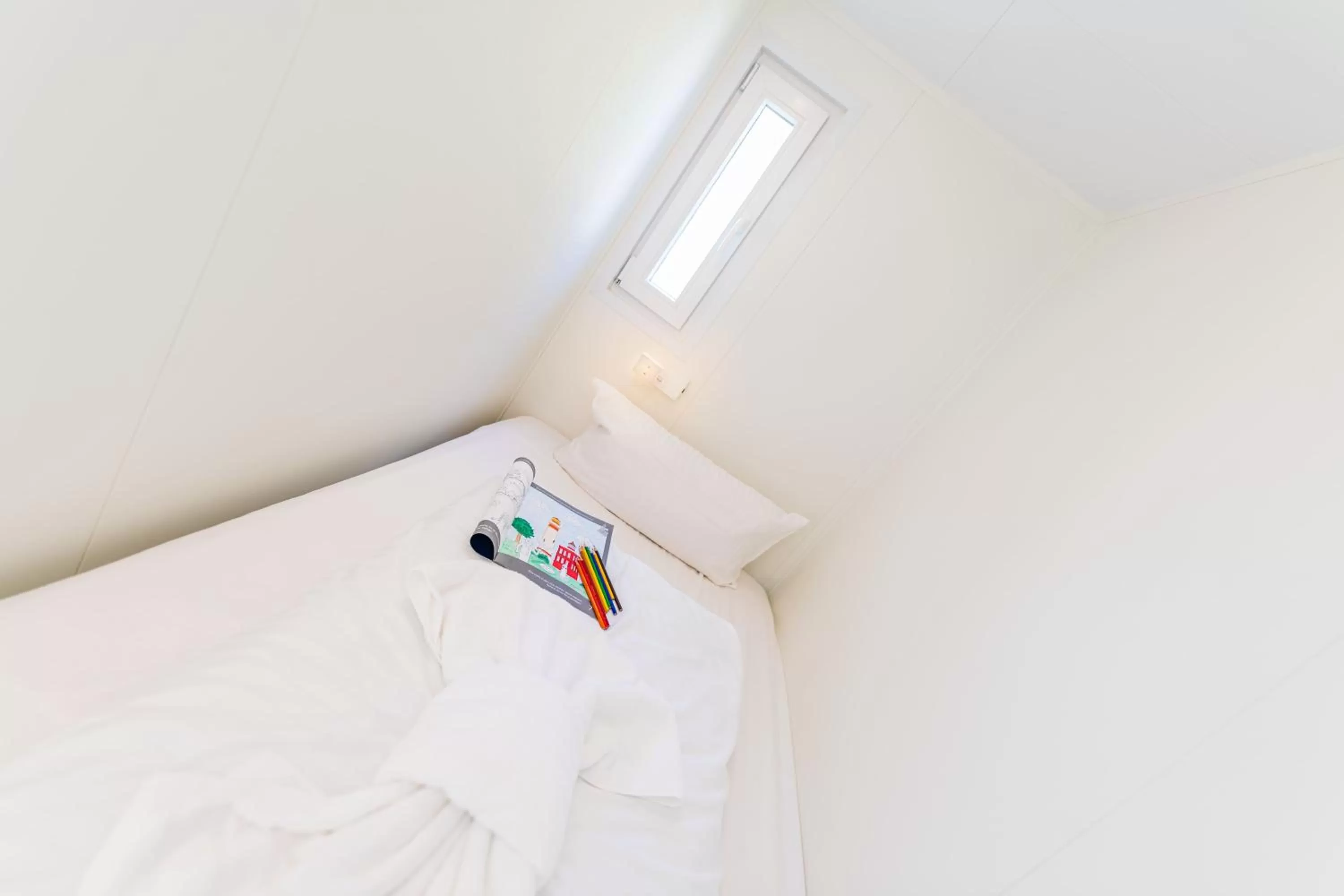 Bed in Marina Martinshafen