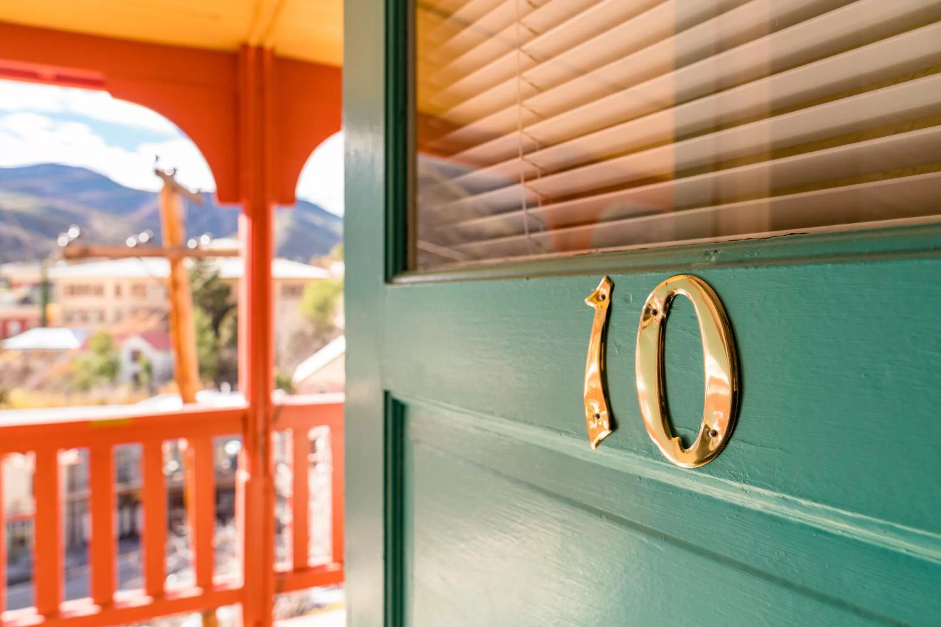 Eldorado Suites Hotel