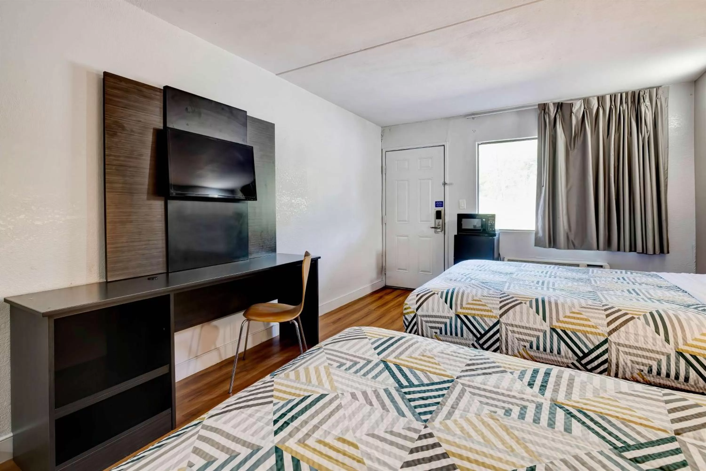 Bedroom, Bed in Motel 6 North Little Rock, AR-JFK Blvd