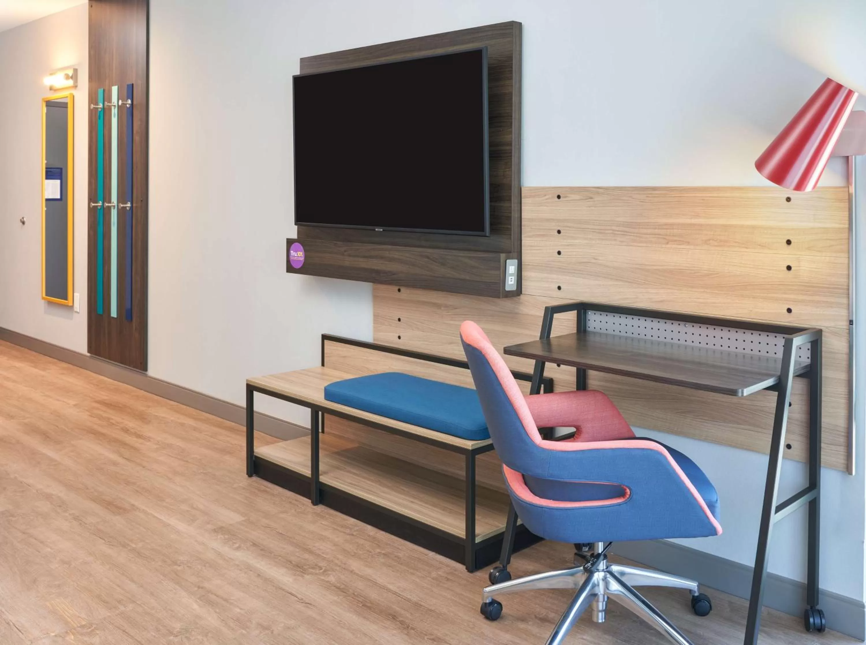 Bedroom in Tru By Hilton Pompano Beach Pier