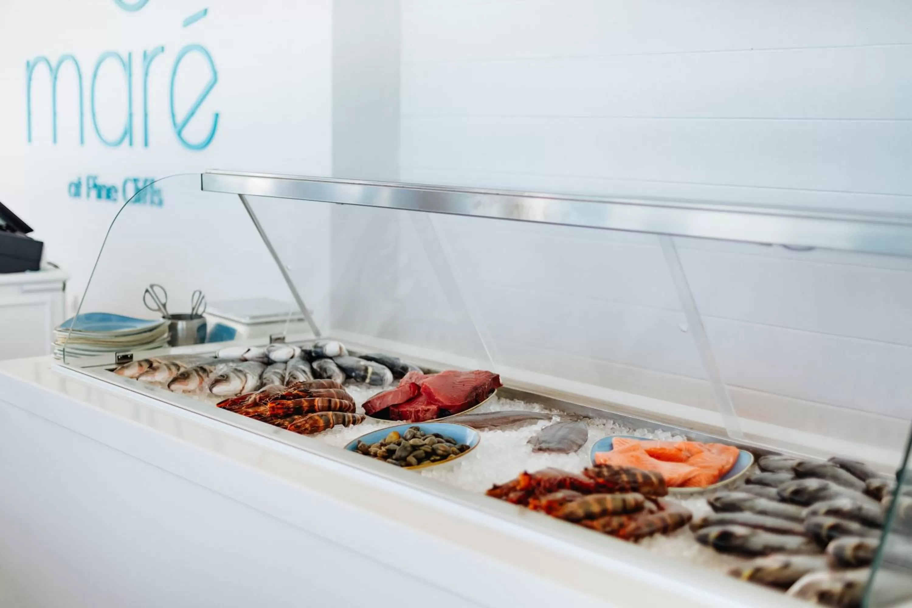 Restaurant/places to eat in Pine Cliffs Residence, a Luxury Collection Resort, Algarve