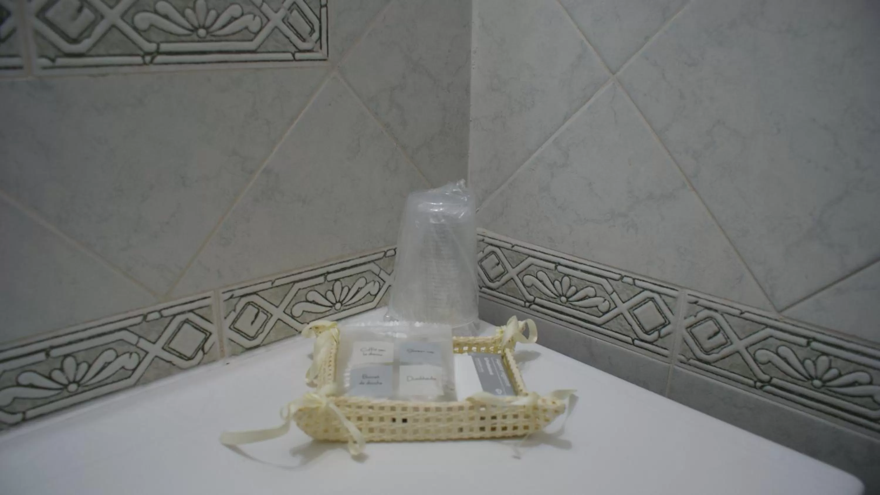 People in Dipendenza Hotel Las Vegas