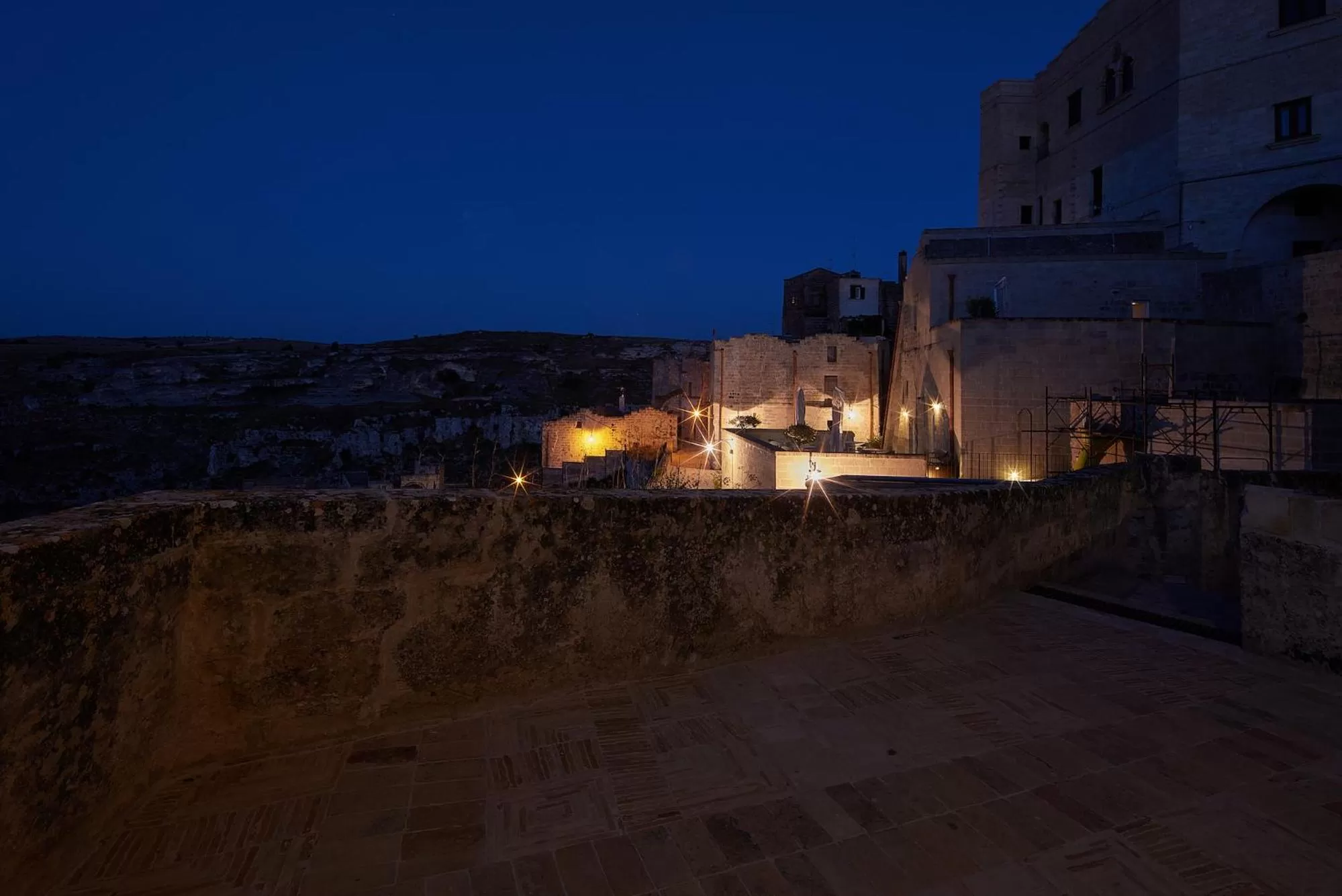 Night in Sextantio Le Grotte Della Civita