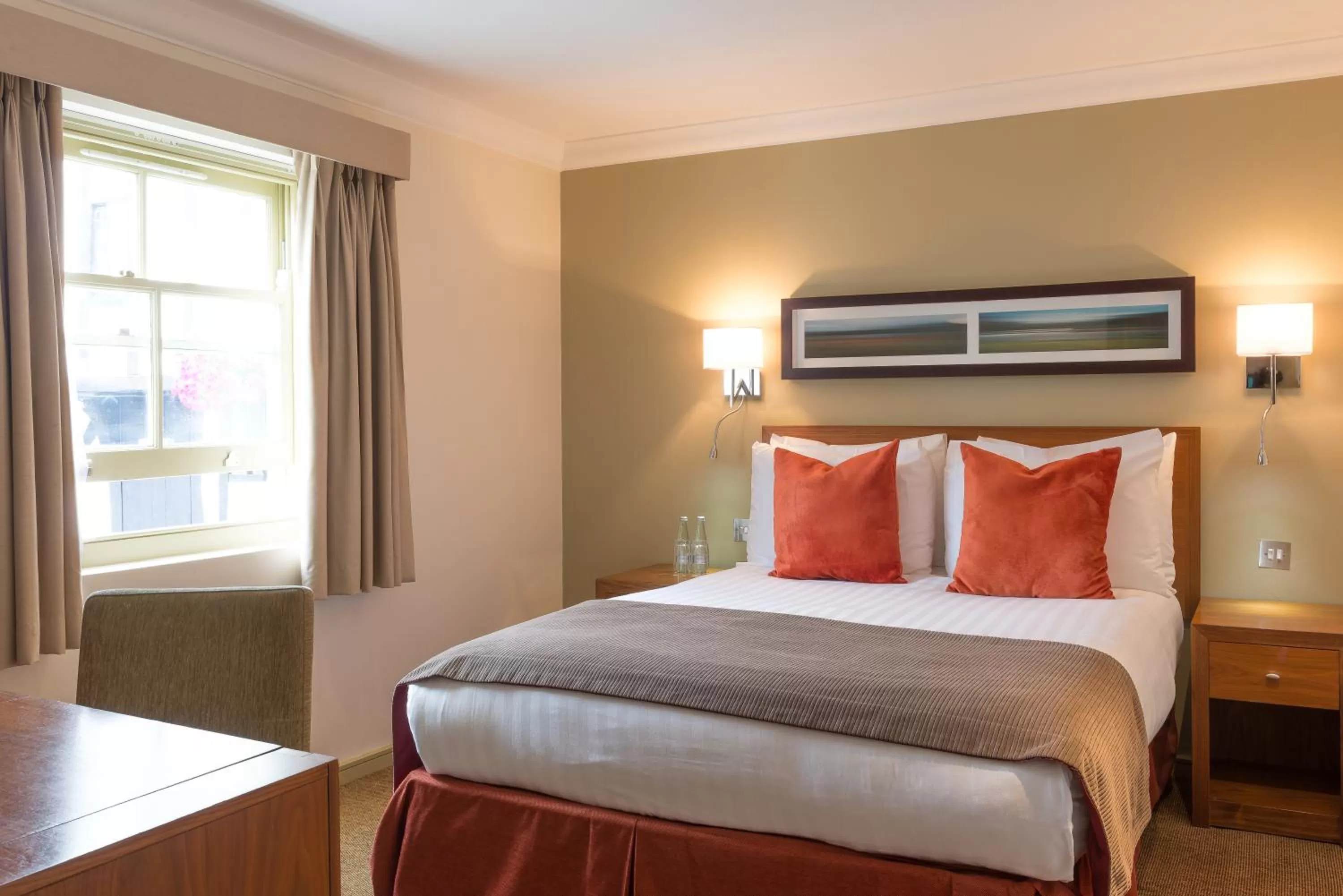 Bedroom, Bed in Best Western The Rose & Crown Hotel