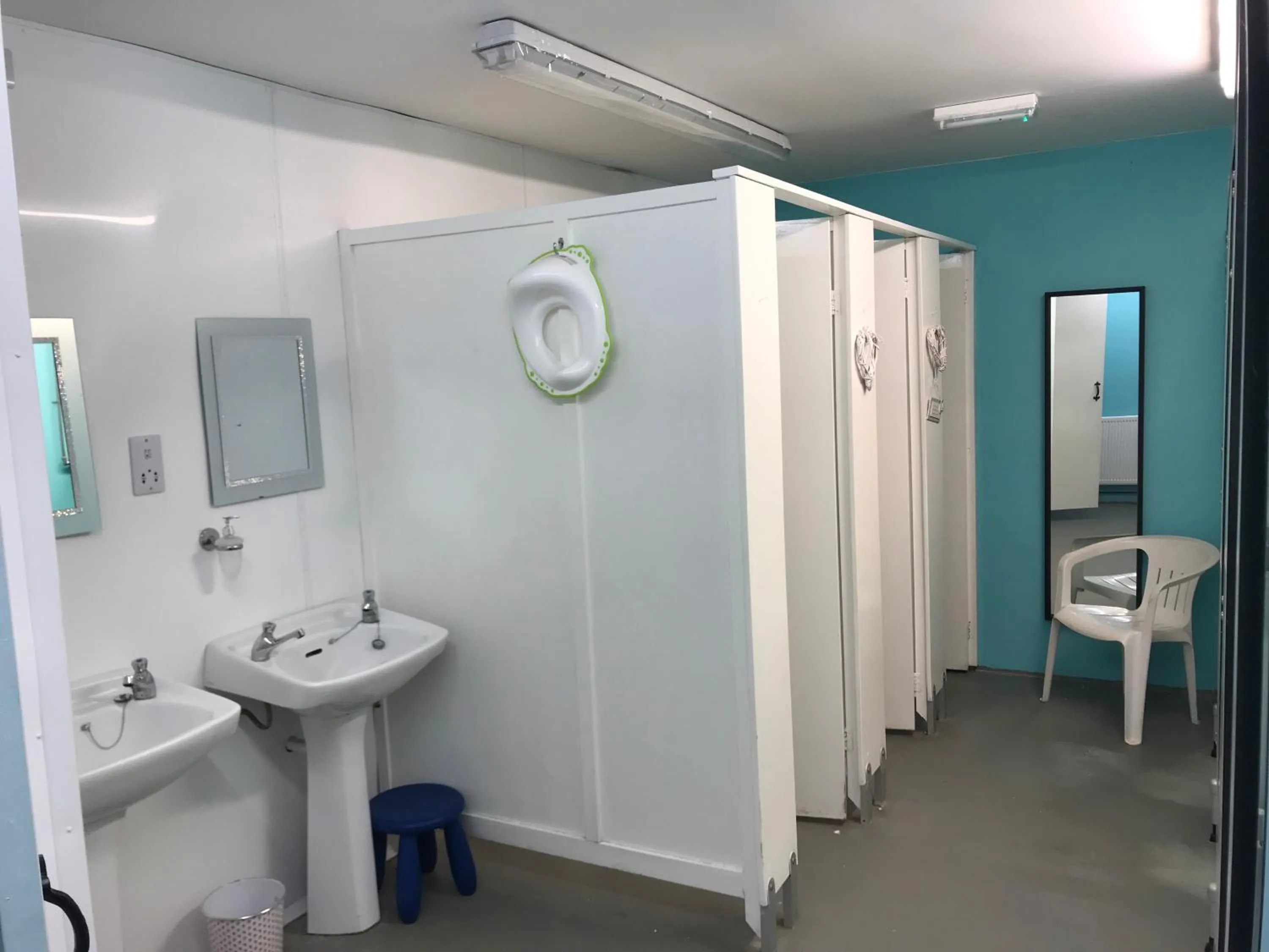 Shower in Wheal Tor Hotel & Glamping