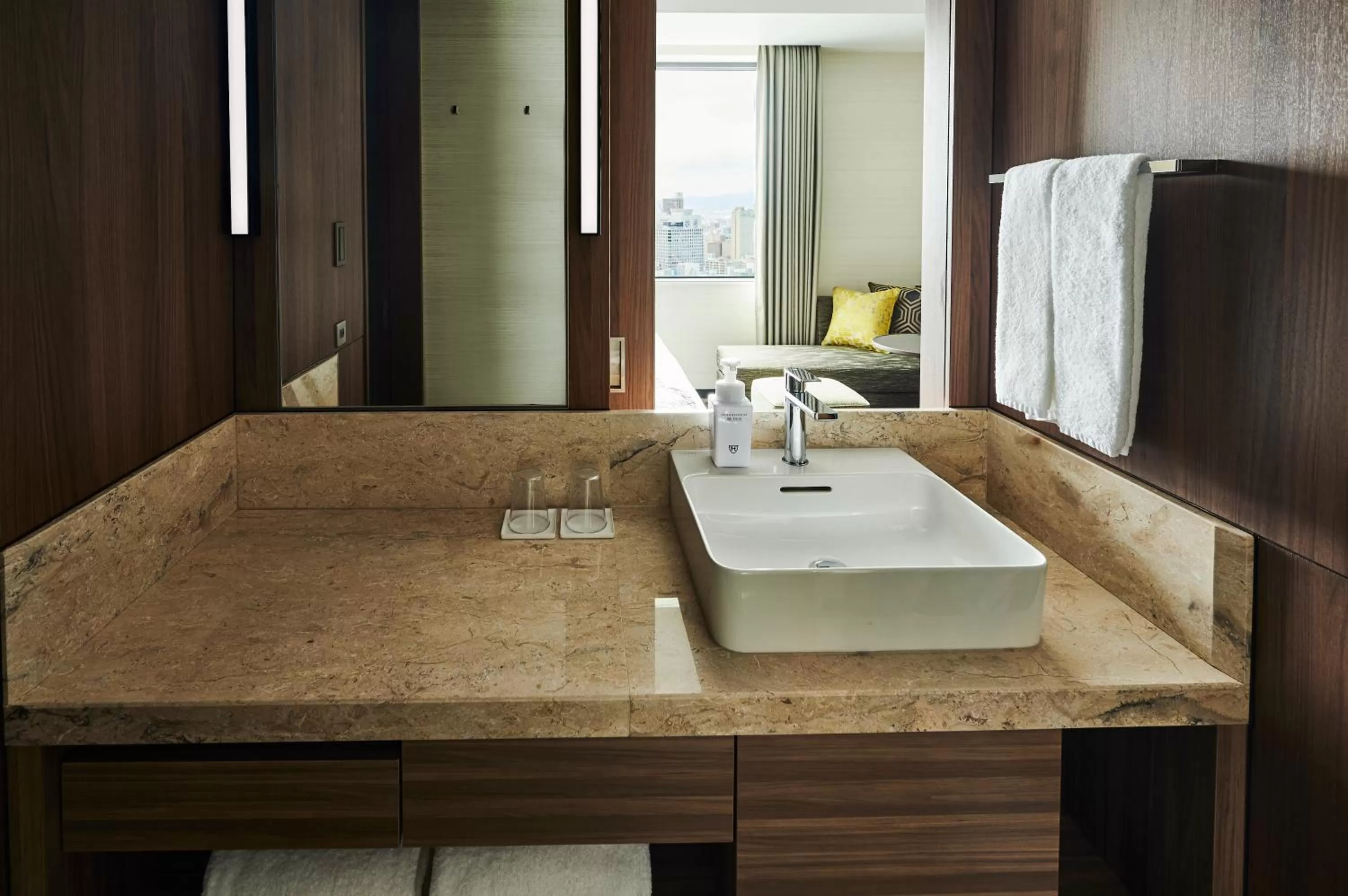 Toilet in The Royal Park Hotel Iconic Osaka Midosuji