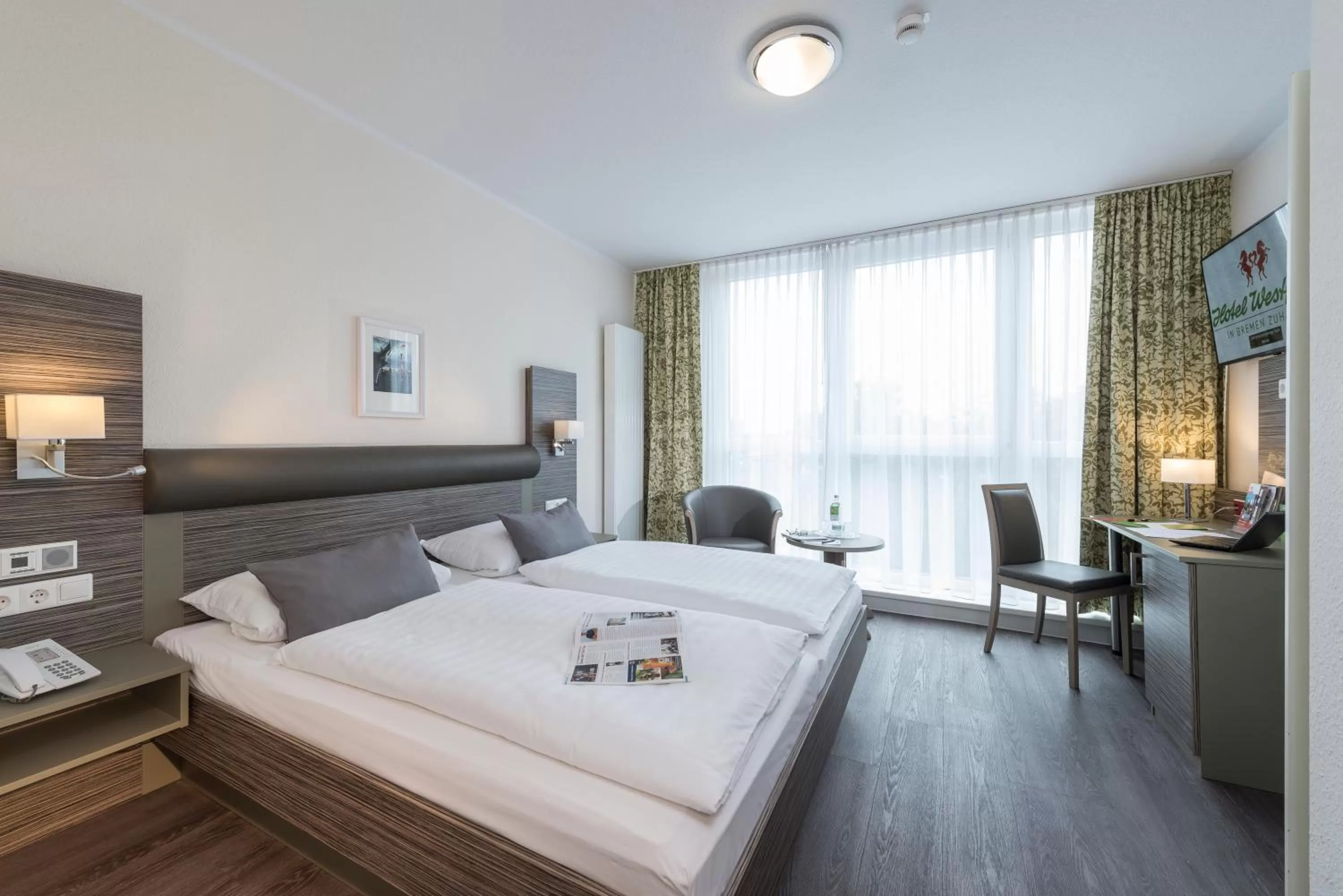 Photo of the whole room, Bed in Hotel Westfalia