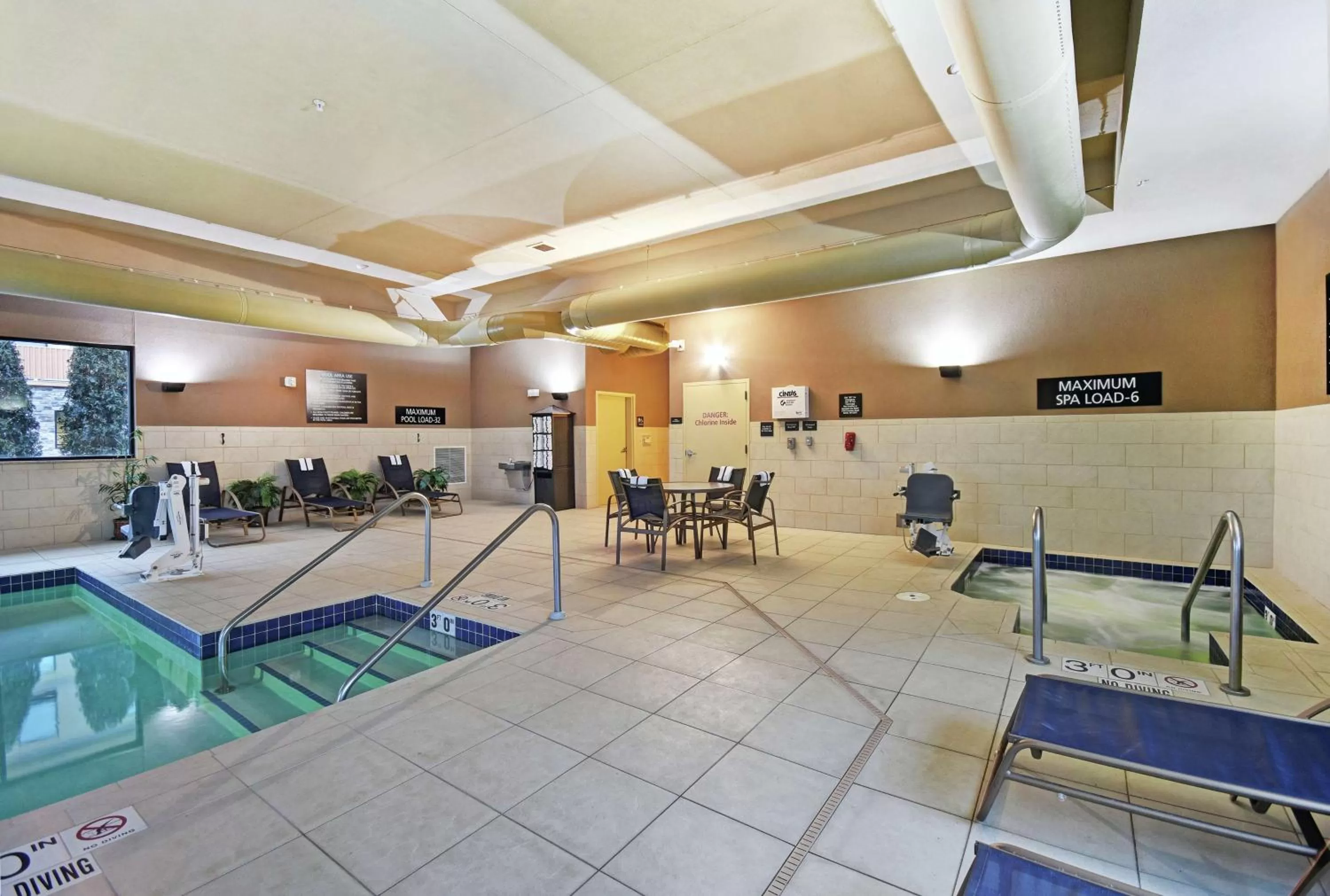 Pool view in Hampton Inn Beloit