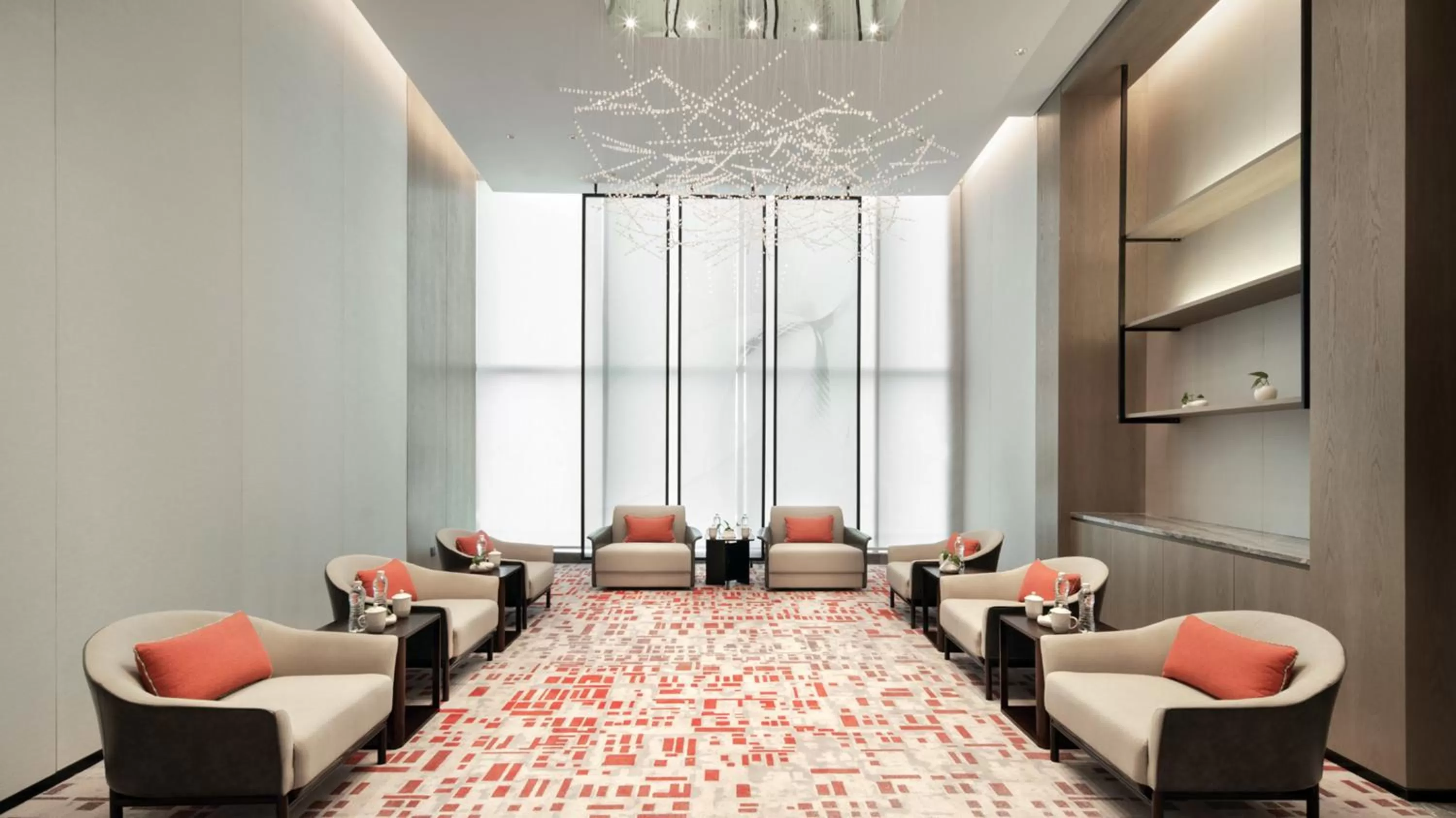 Meeting/conference room in Crowne Plaza Quanzhou Riverview by IHG