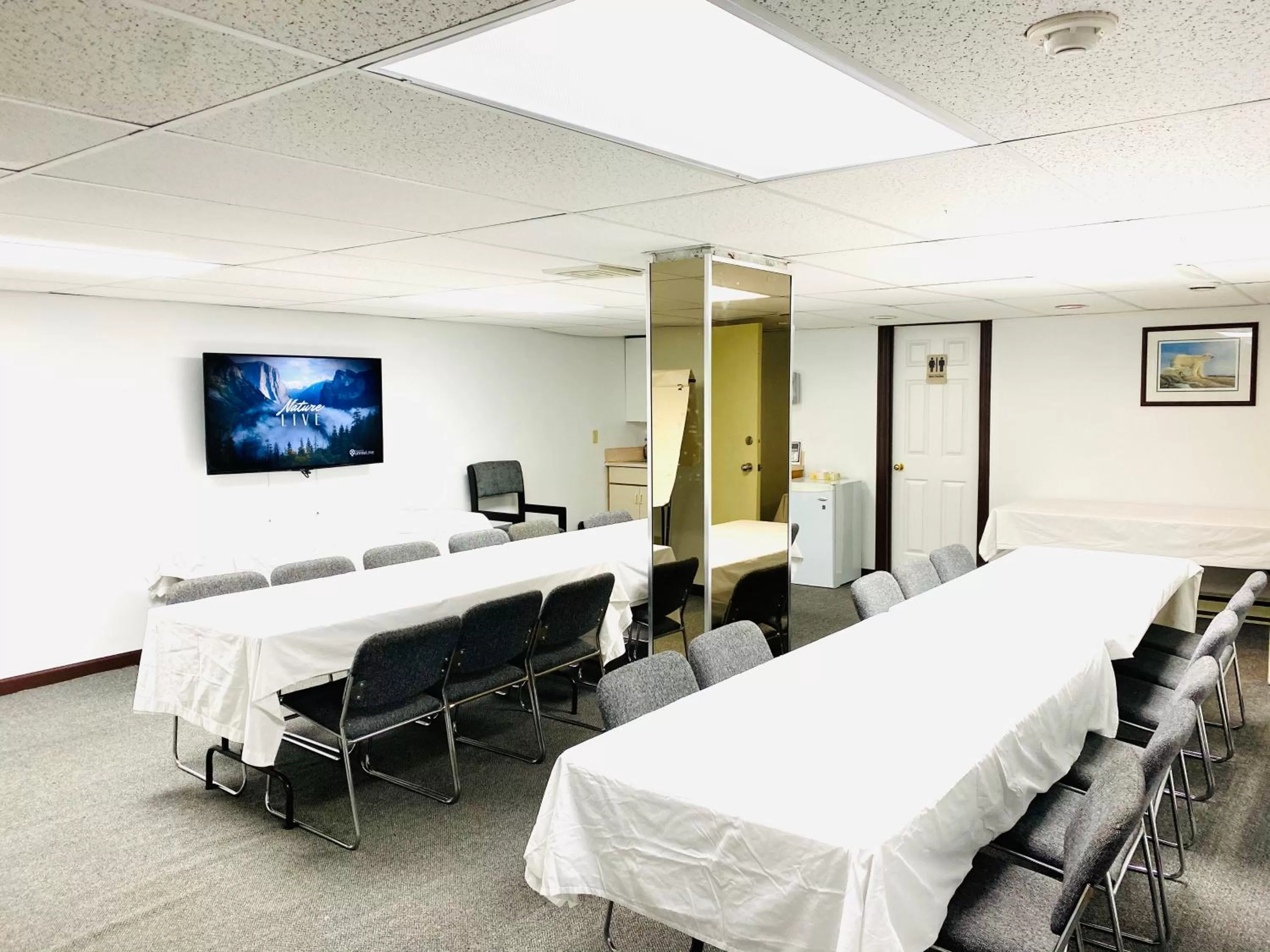 Business facilities in Happy Day Inn