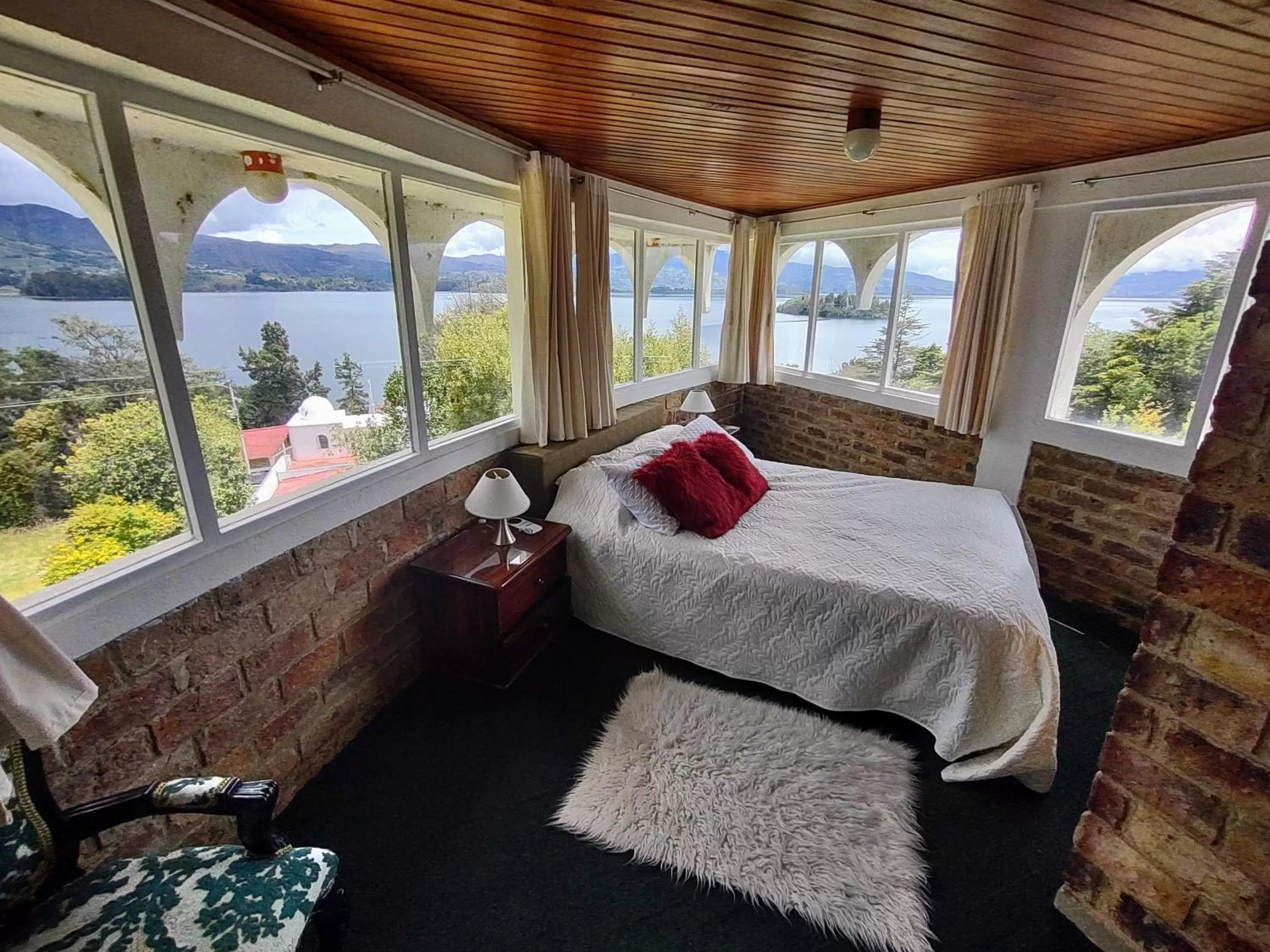 Bedroom, Bed in Refugio Génesis habitaciones Lago de Tota
