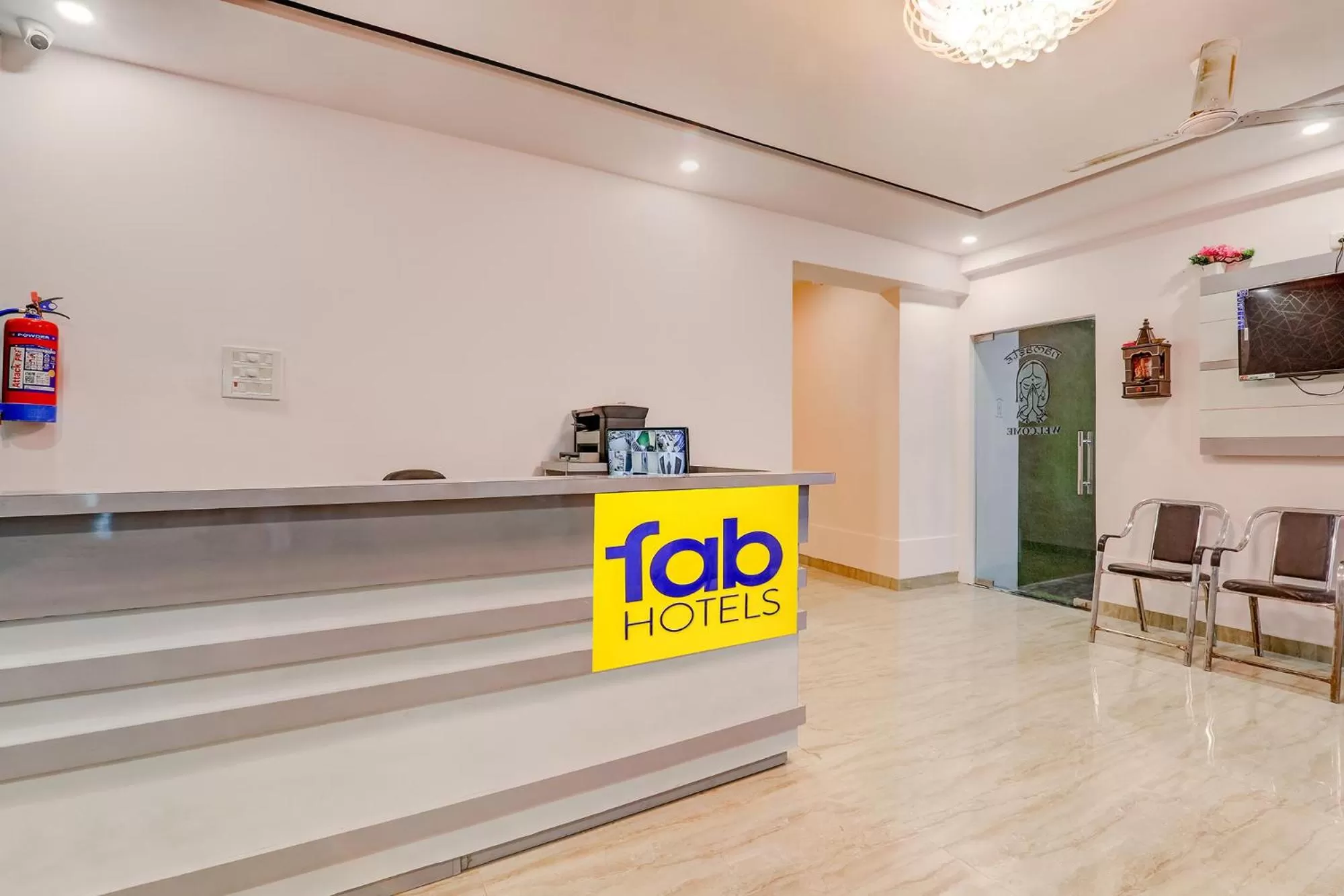 Lobby or reception, Lobby/Reception in FabHotel Silver Stone Inn