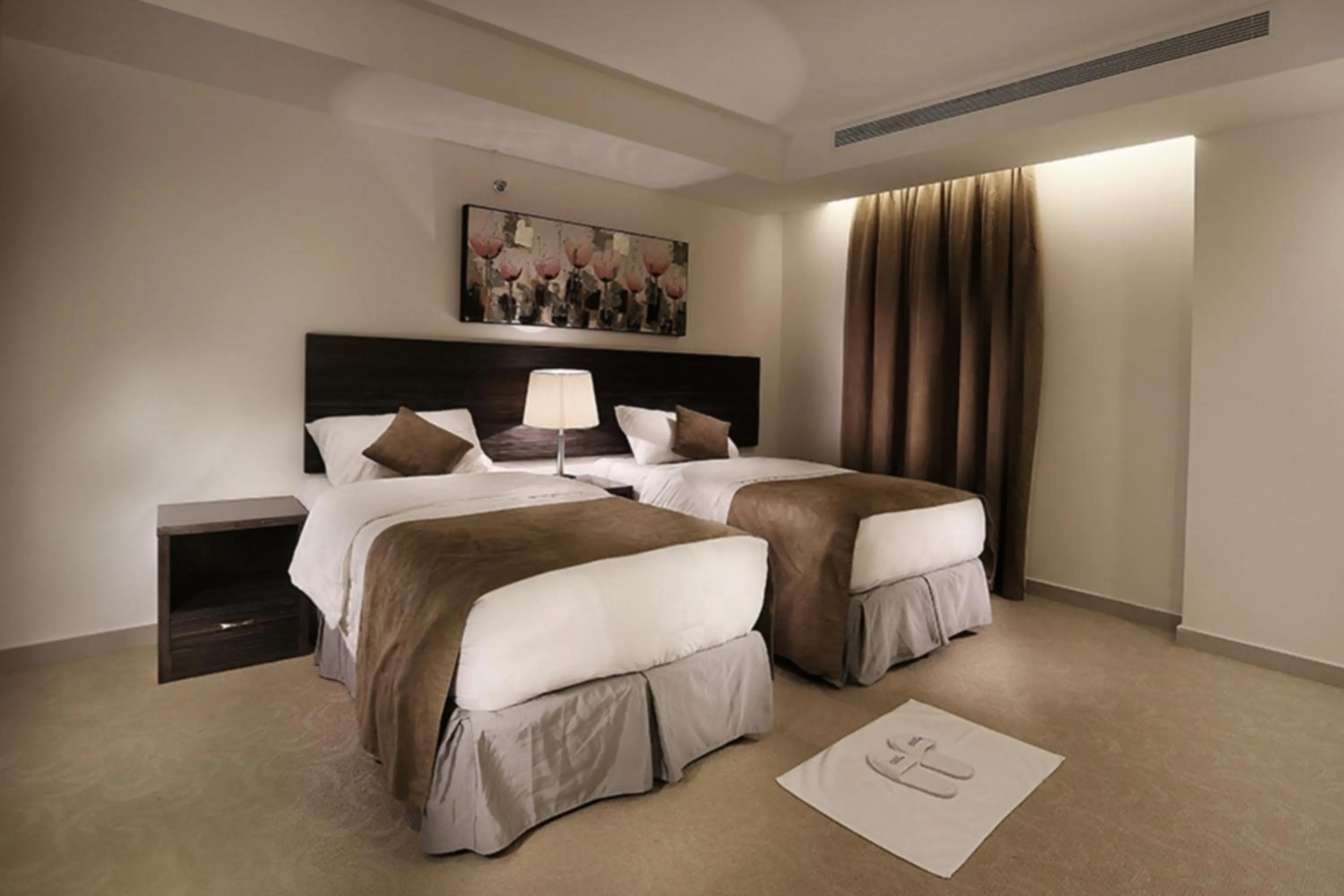 Bedroom, Bed in Hayat Watheer for serviced Apartment