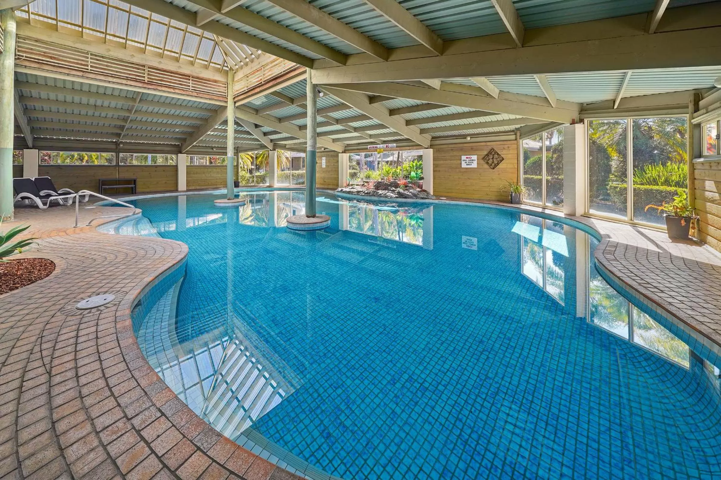 Swimming pool in ULTIQA Village Resort