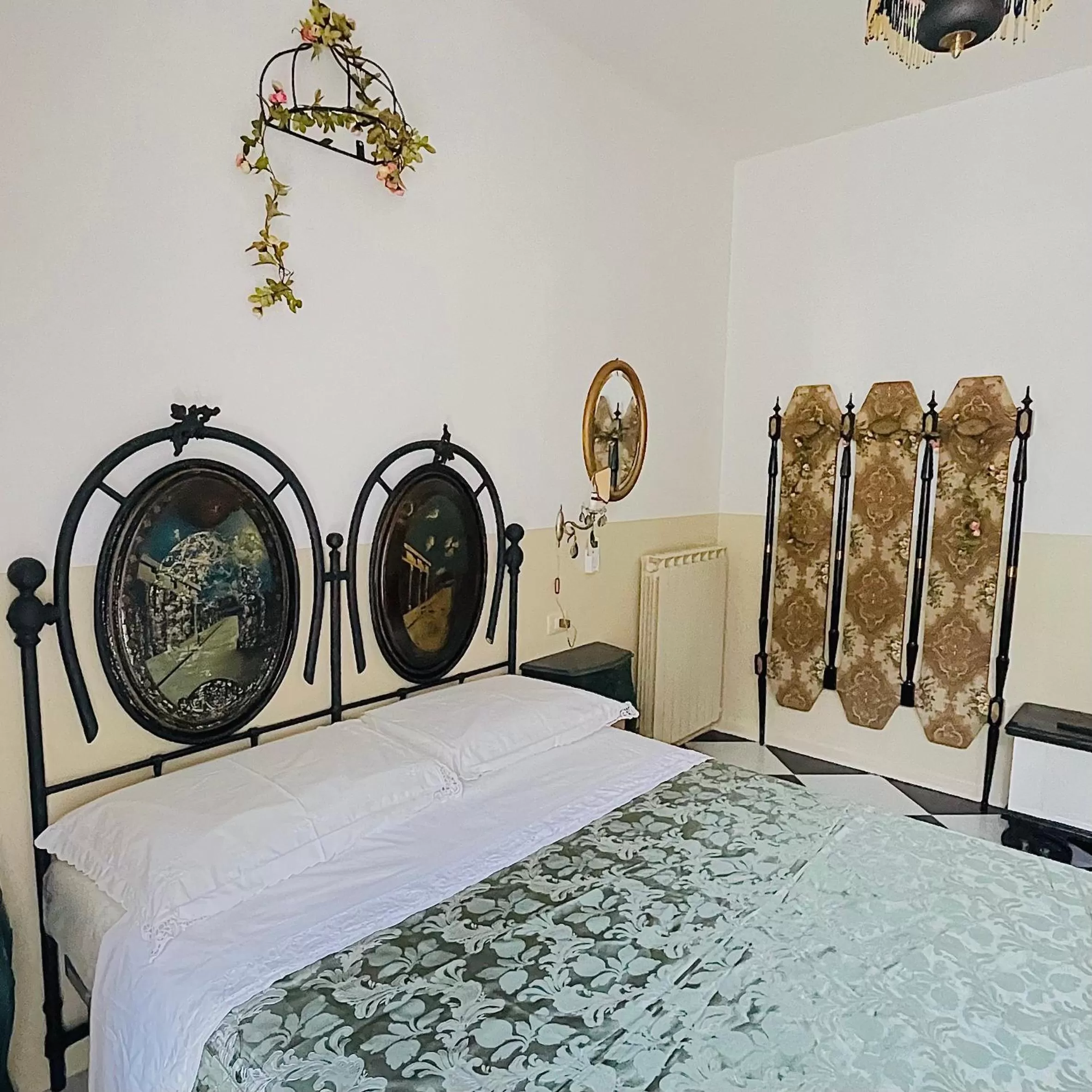 Bedroom, Bed in Mapepa Village apartments