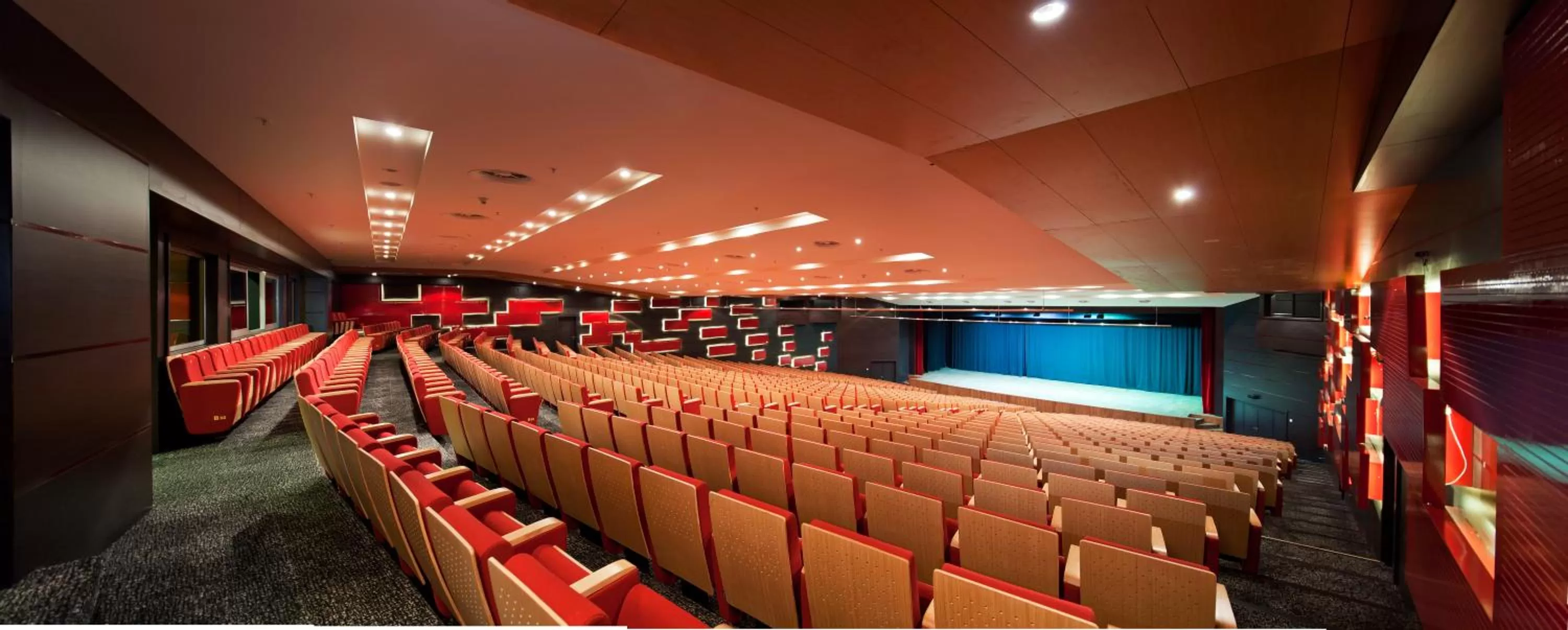 Meeting/conference room in The Green Park Pendik