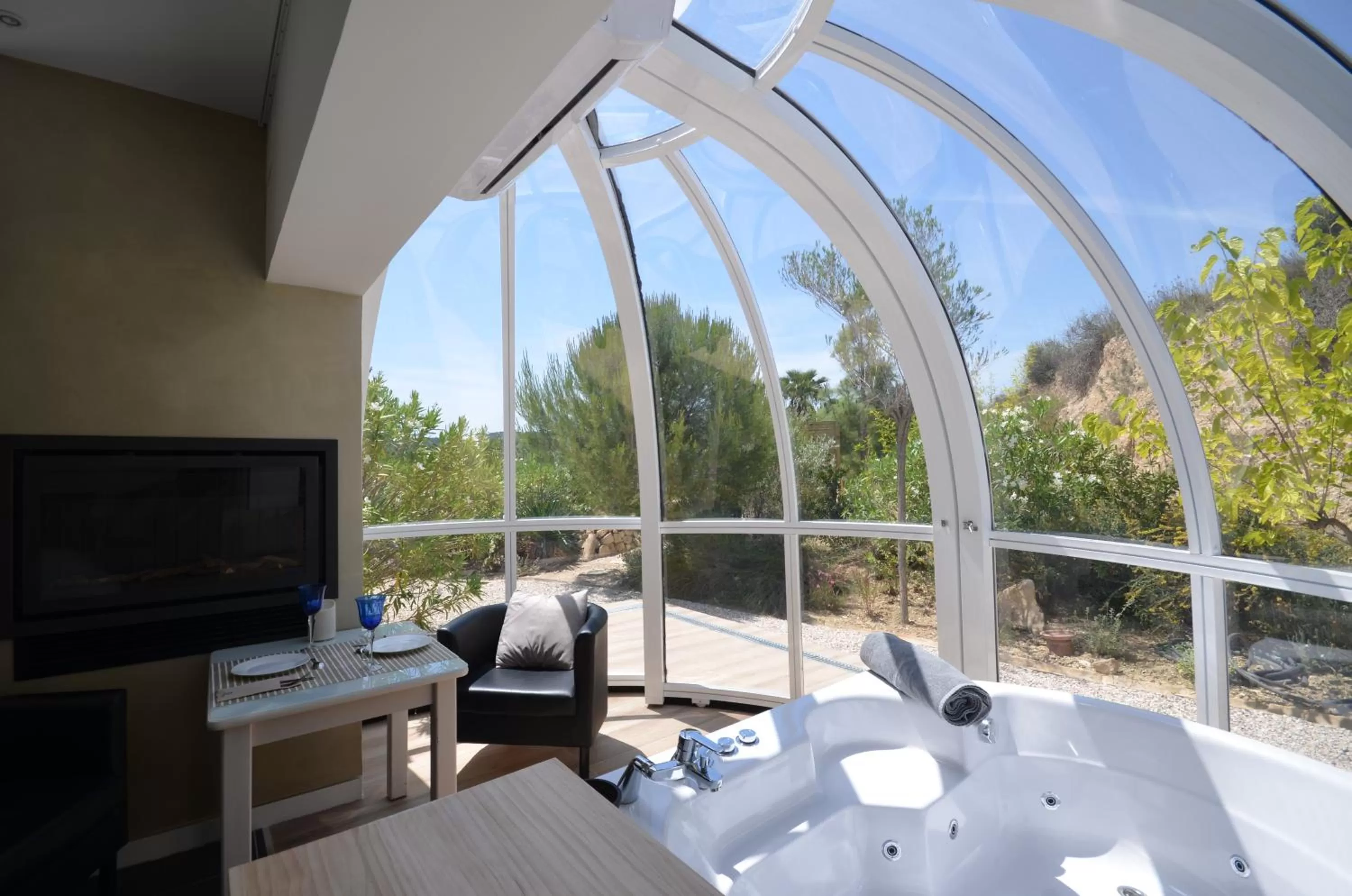 Hot Tub in El Pao Spa