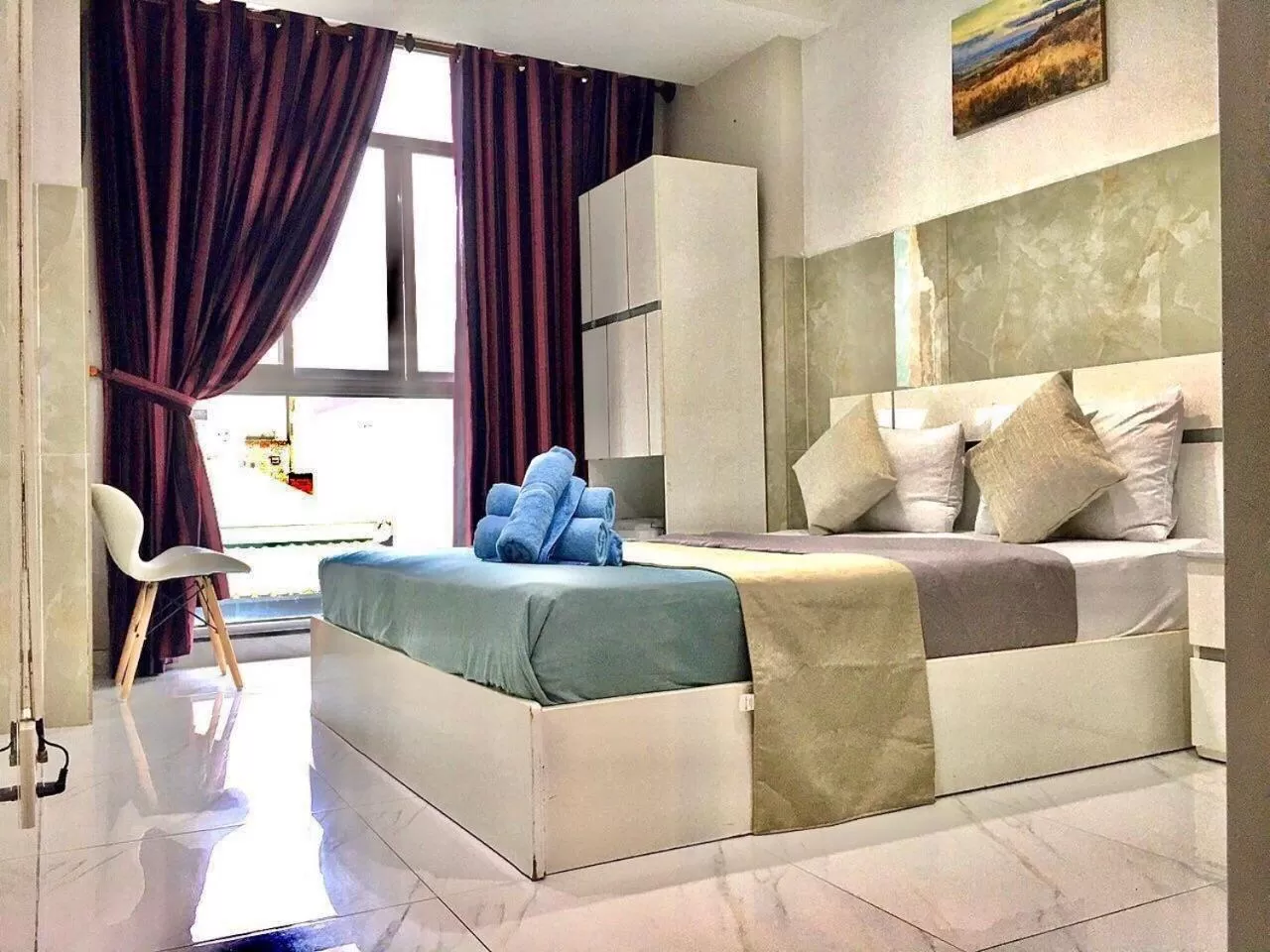 Bed in SaiGon CoZy Hotel "241 Pham Ngu Lao Street''