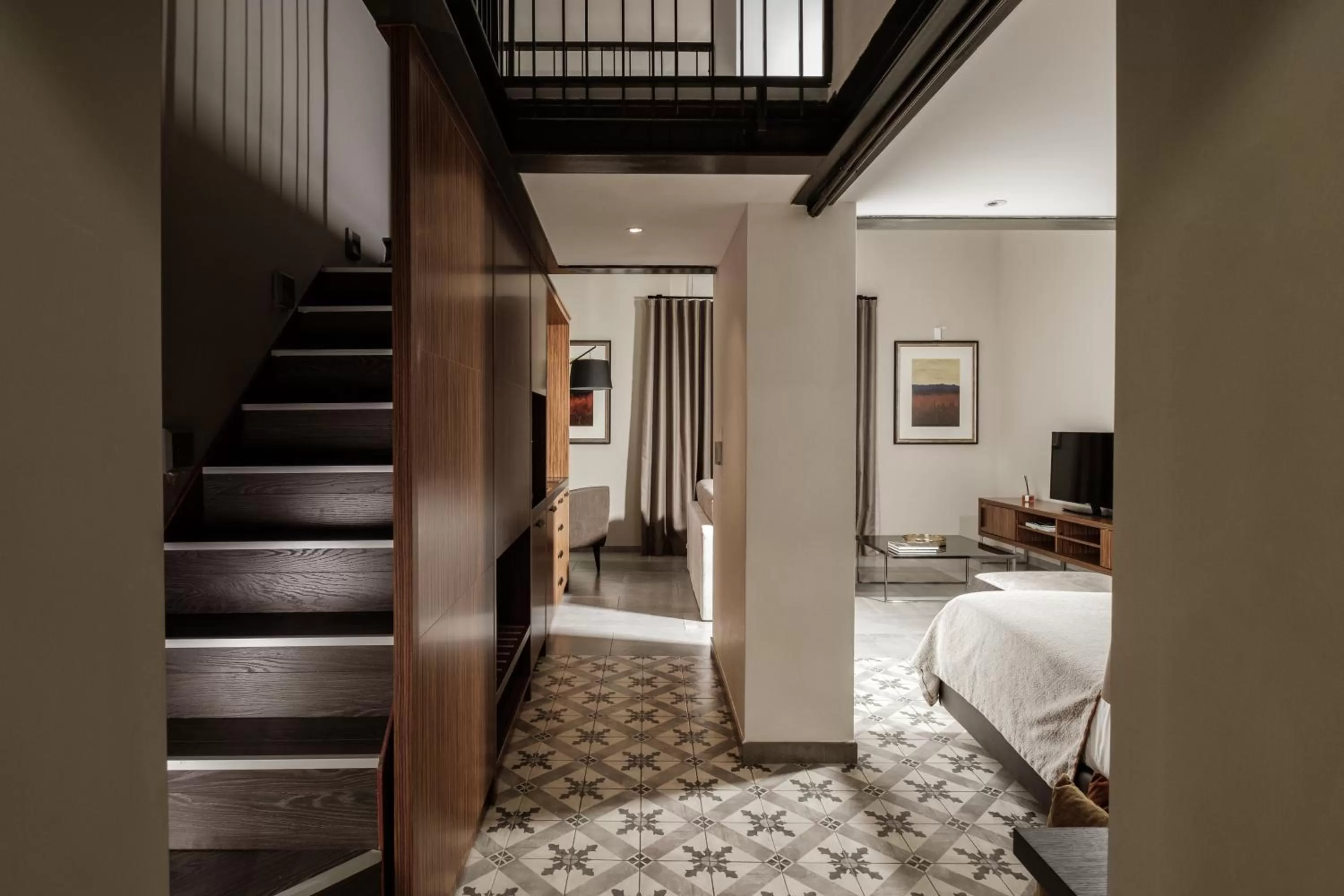 Bedroom, Bed in 1926 Le Parisot Boutique Suites