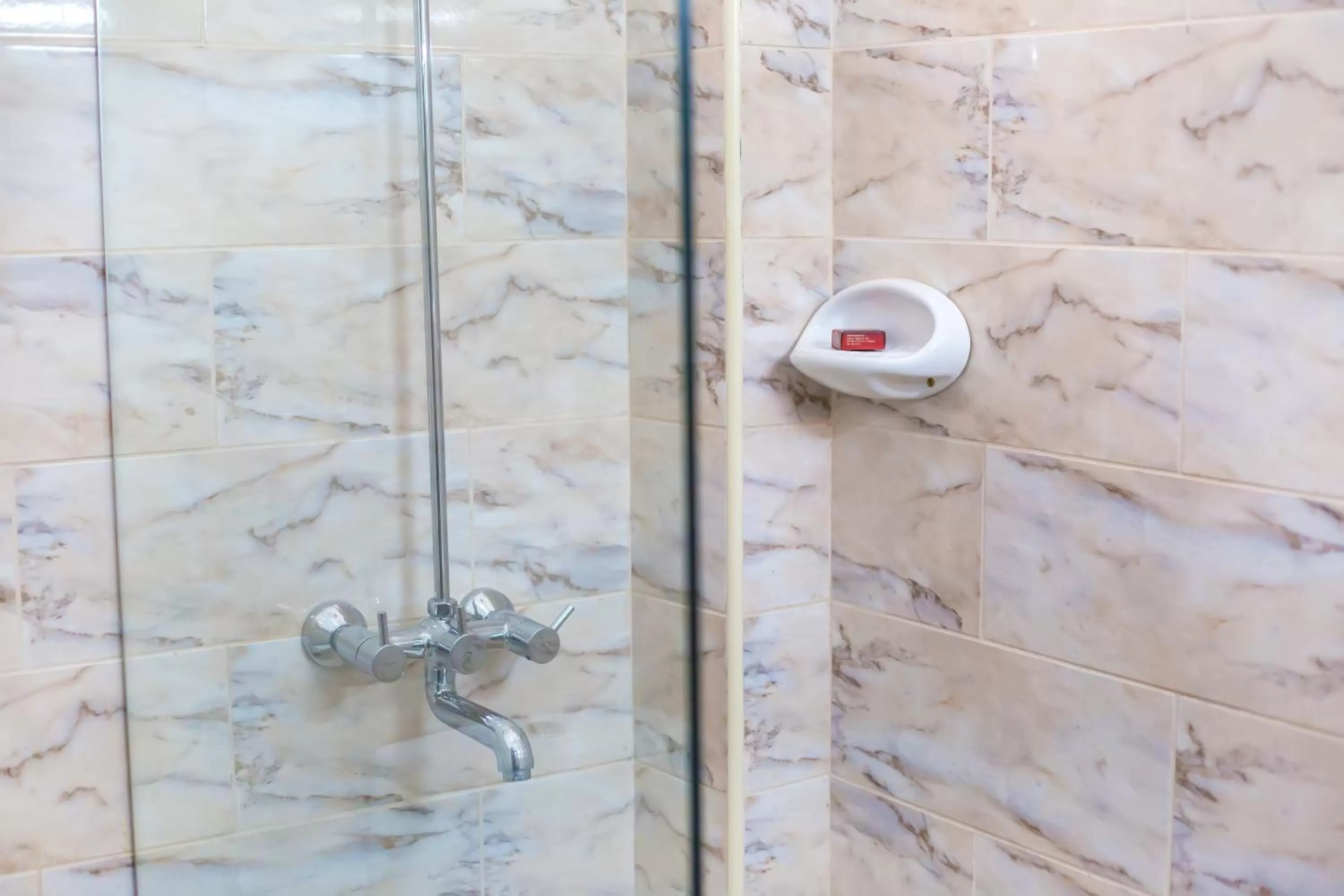 Shower in Sleep Inn Hotel - Kariakoo