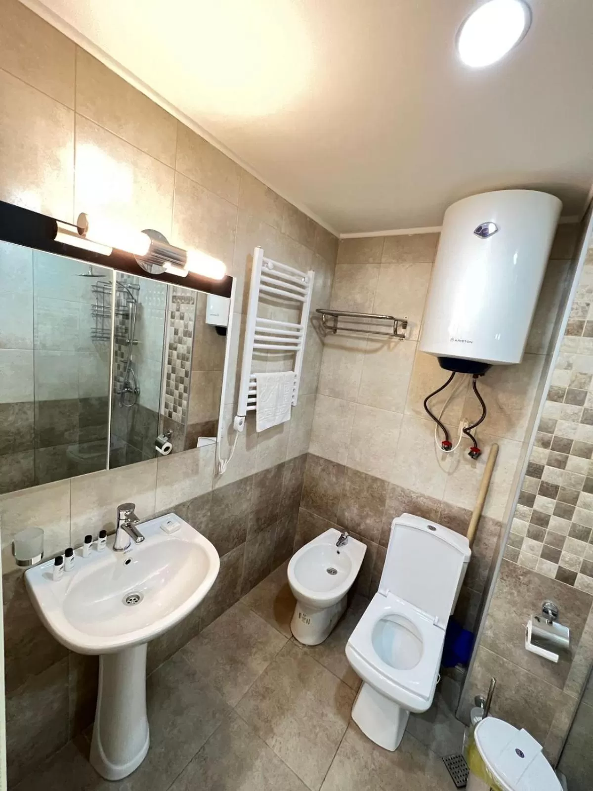 Shower, Bathroom in Aparthotel Holiday Lux Batumi