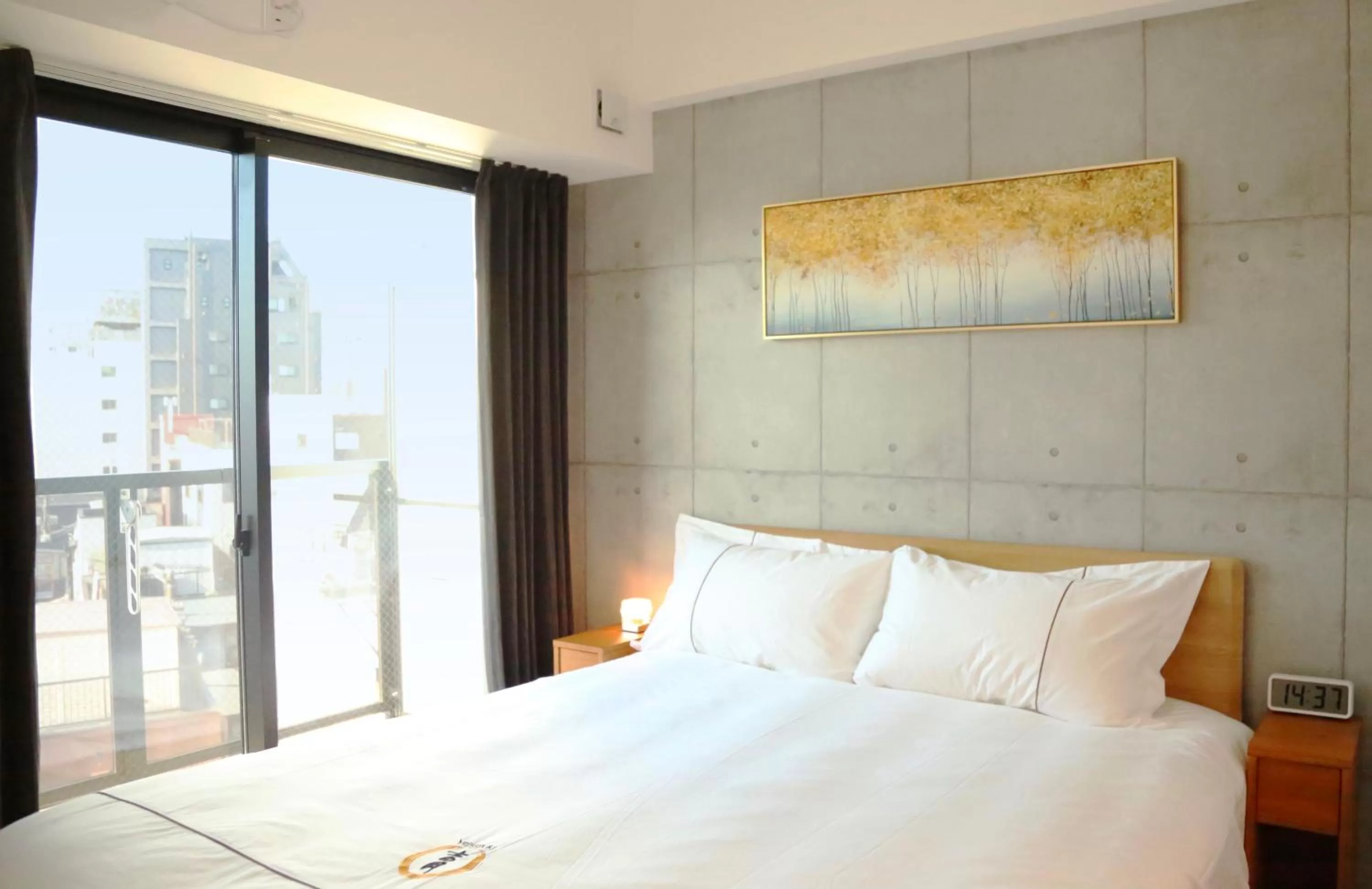 Bedroom, Bed in Yoshitsuki kaku - Yoshitsuki Apart Hotel