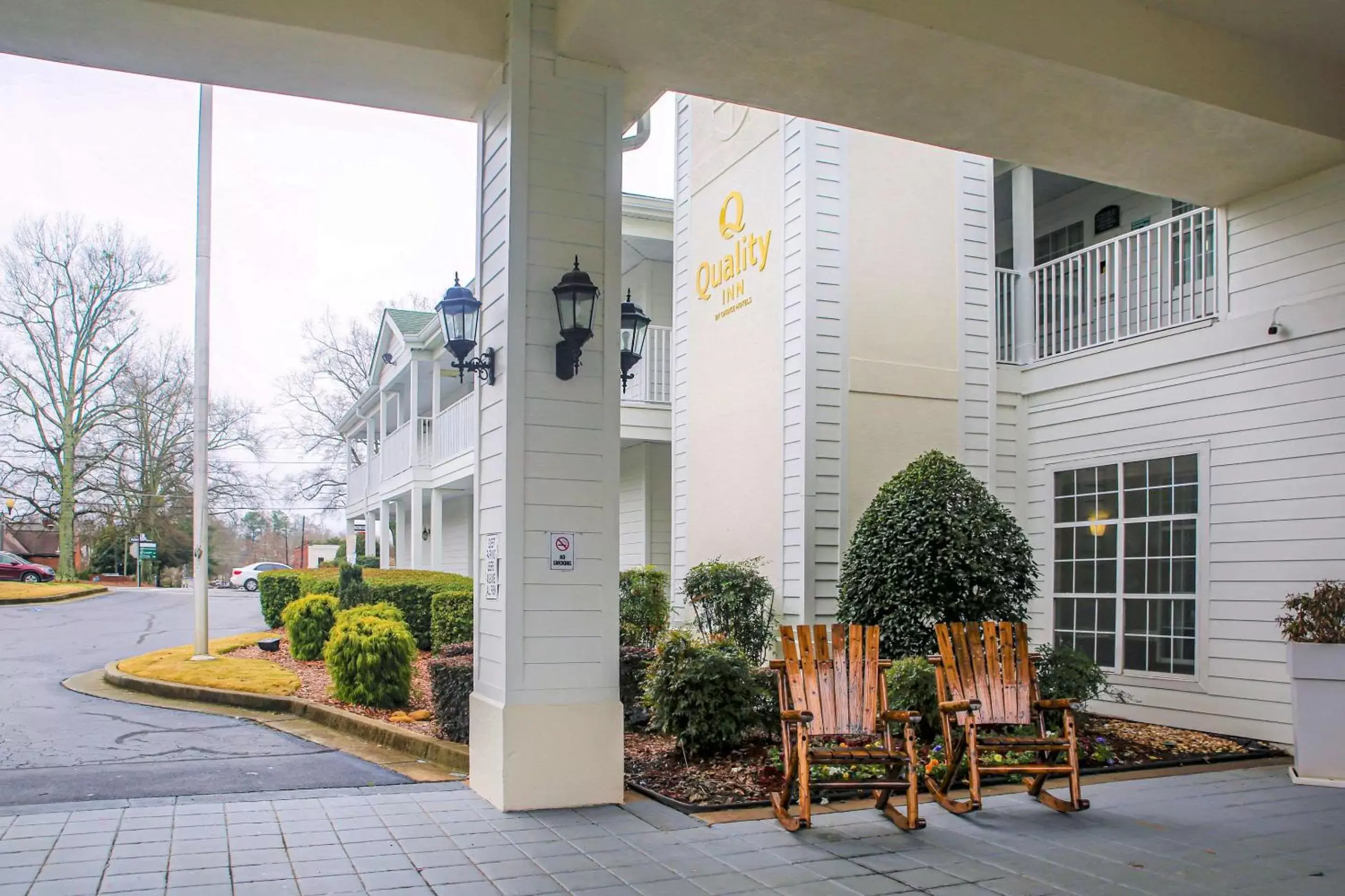 Quality Inn Fayetteville Near Historic Downtown Square Quality Inn Fayetteville Near Historic Downtown Square