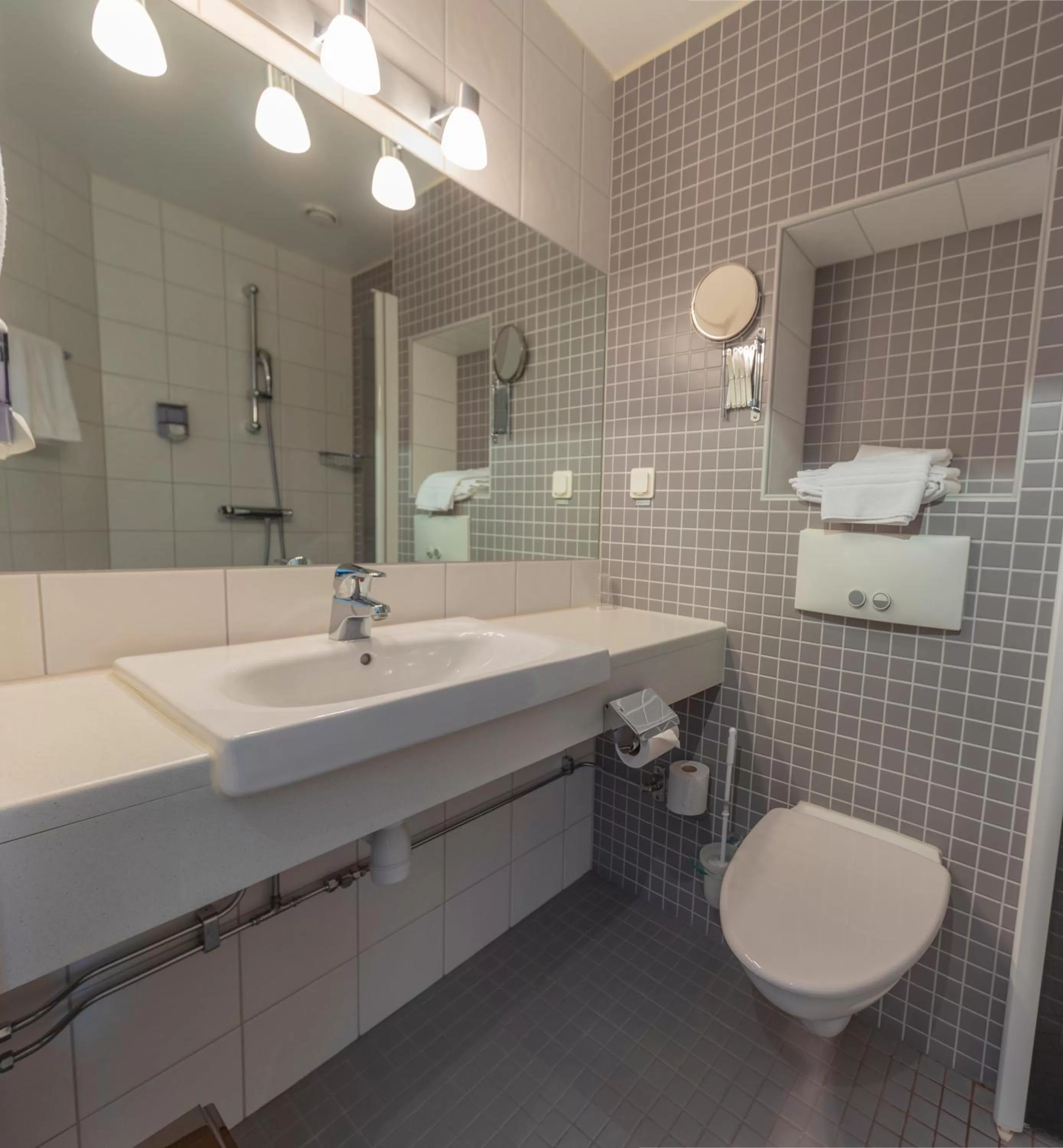 Shower in Best Western Hotel Vidöstern