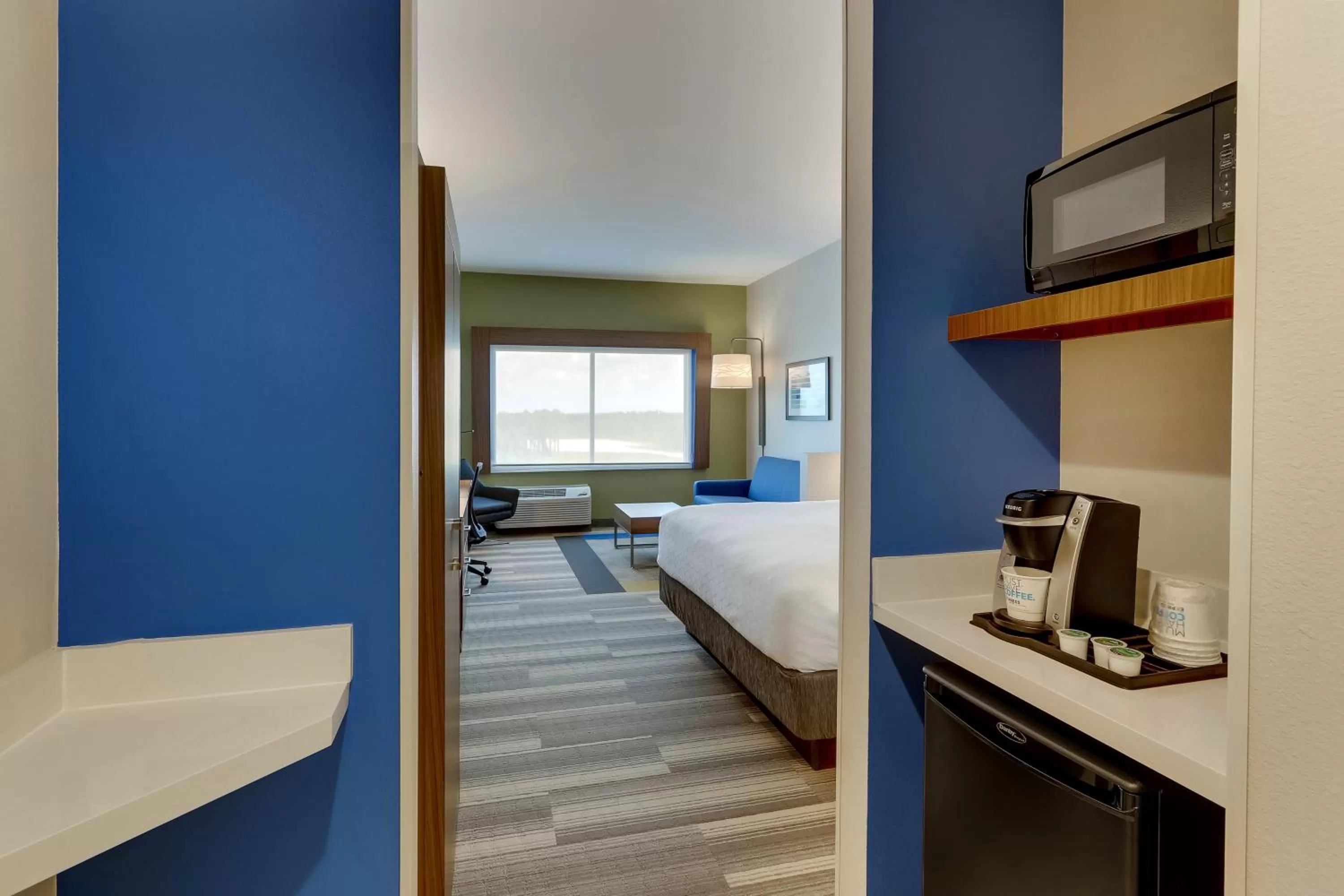 Bedroom, Bed in Holiday Inn Express - Wilmington - Porters Neck by IHG