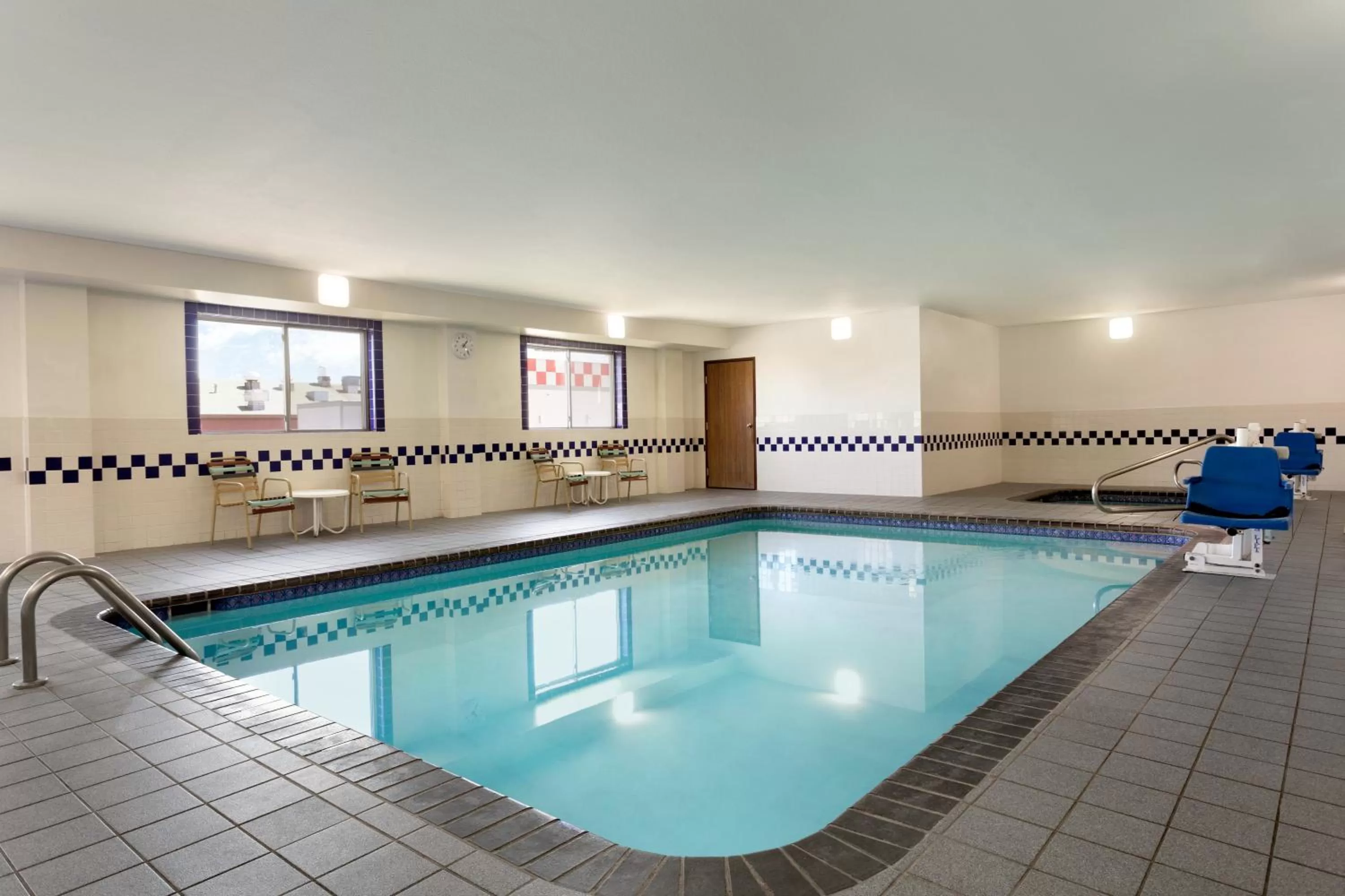 Swimming pool in Baymont by Wyndham Salina