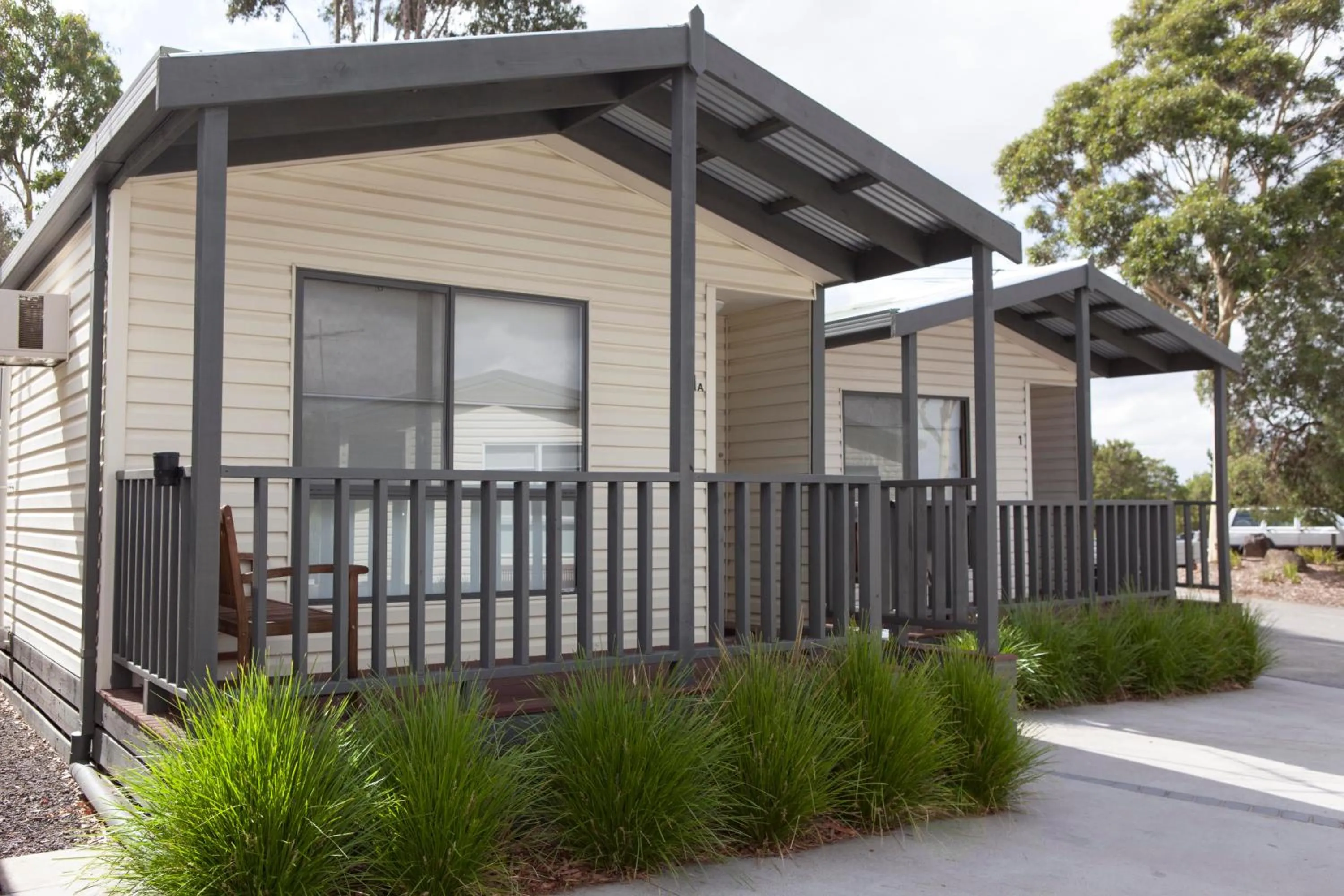 2 Bedroom Superior Villa  in Airport Tourist Village Melbourne